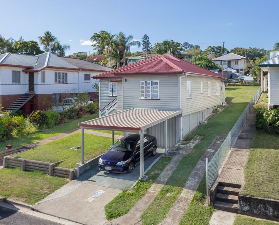 27 Tathra Street, Stafford QLD 4053