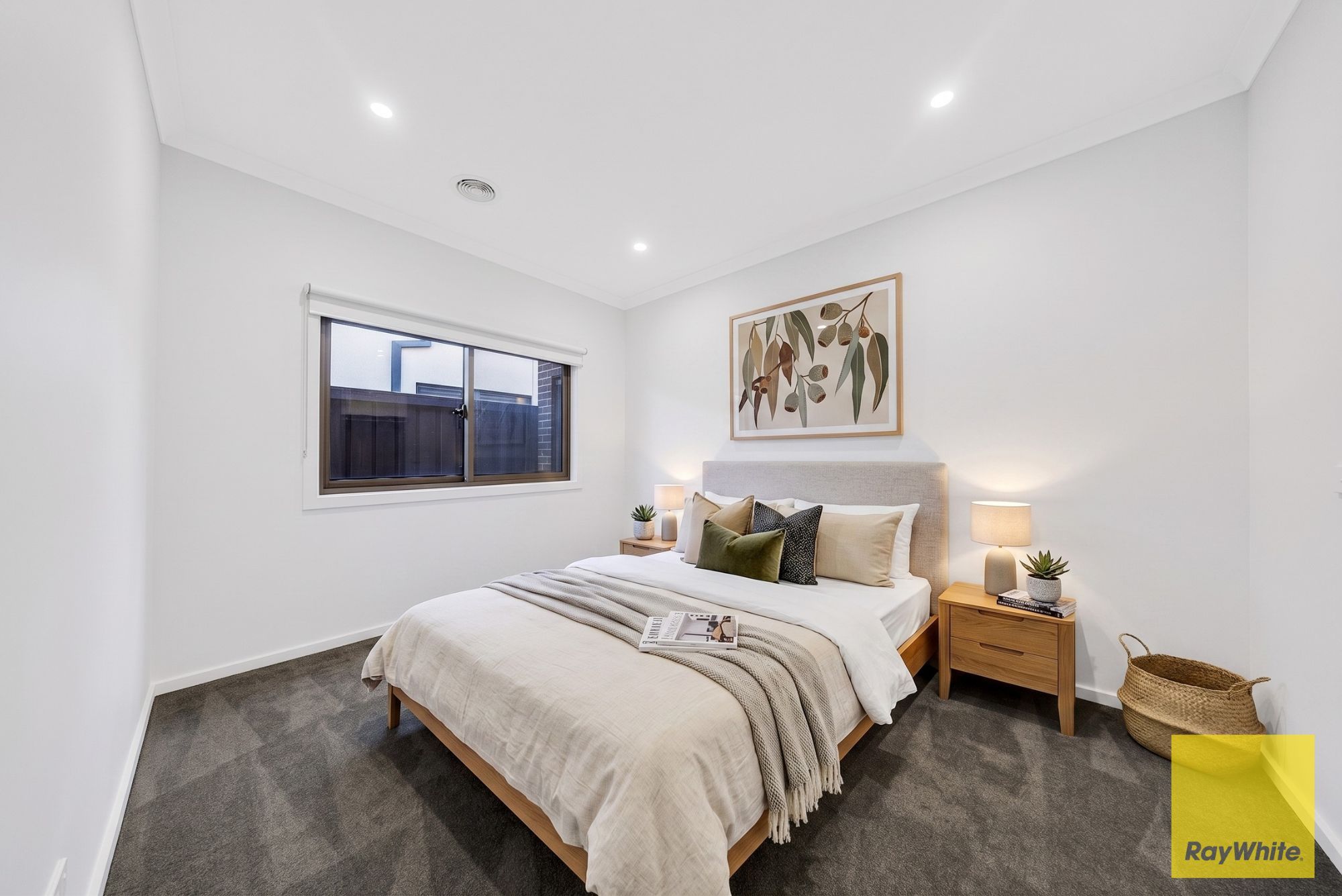 10 Alisma Avenue — photo 11 of 22