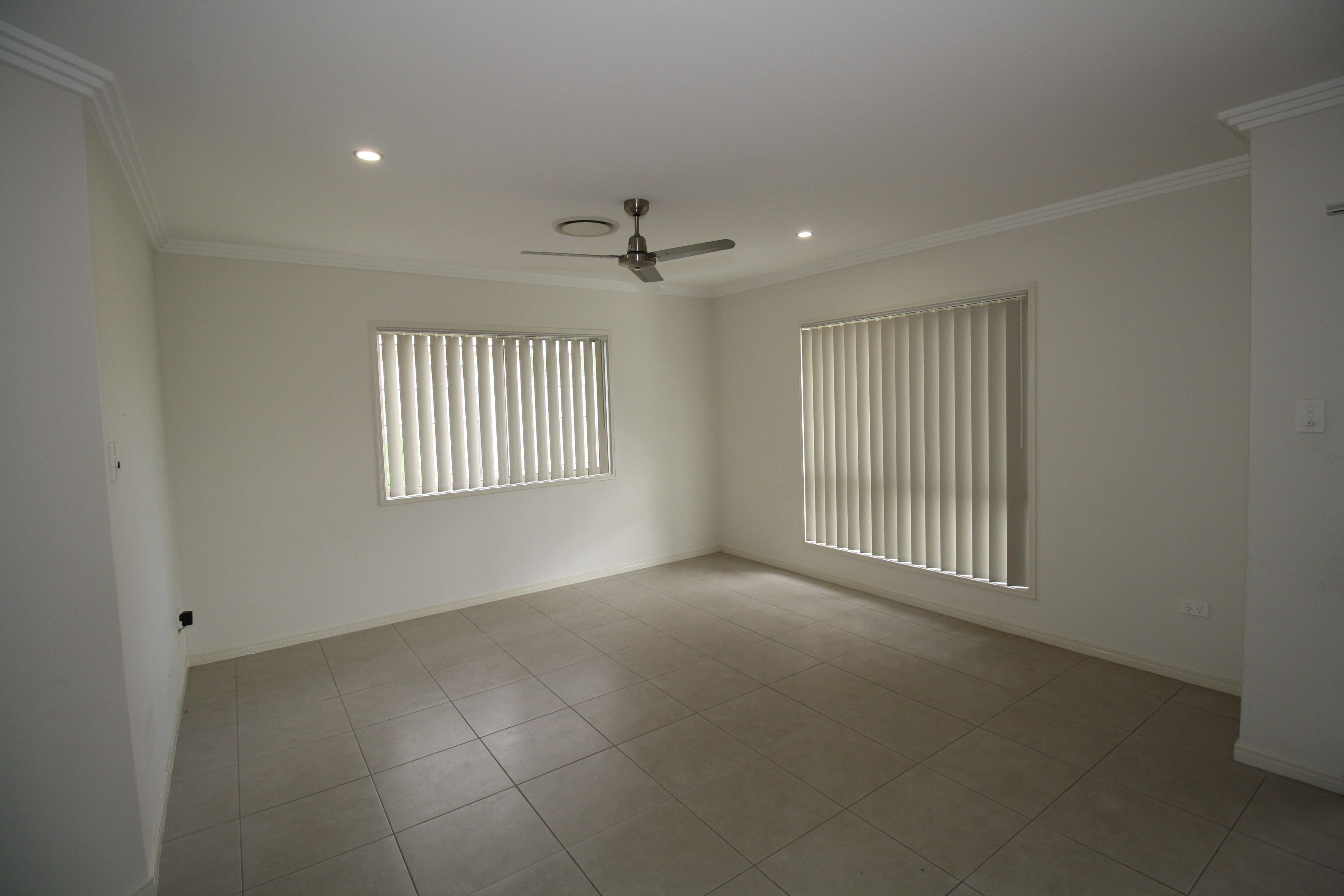 5 Bronte Place, Urraween, QLD 4655