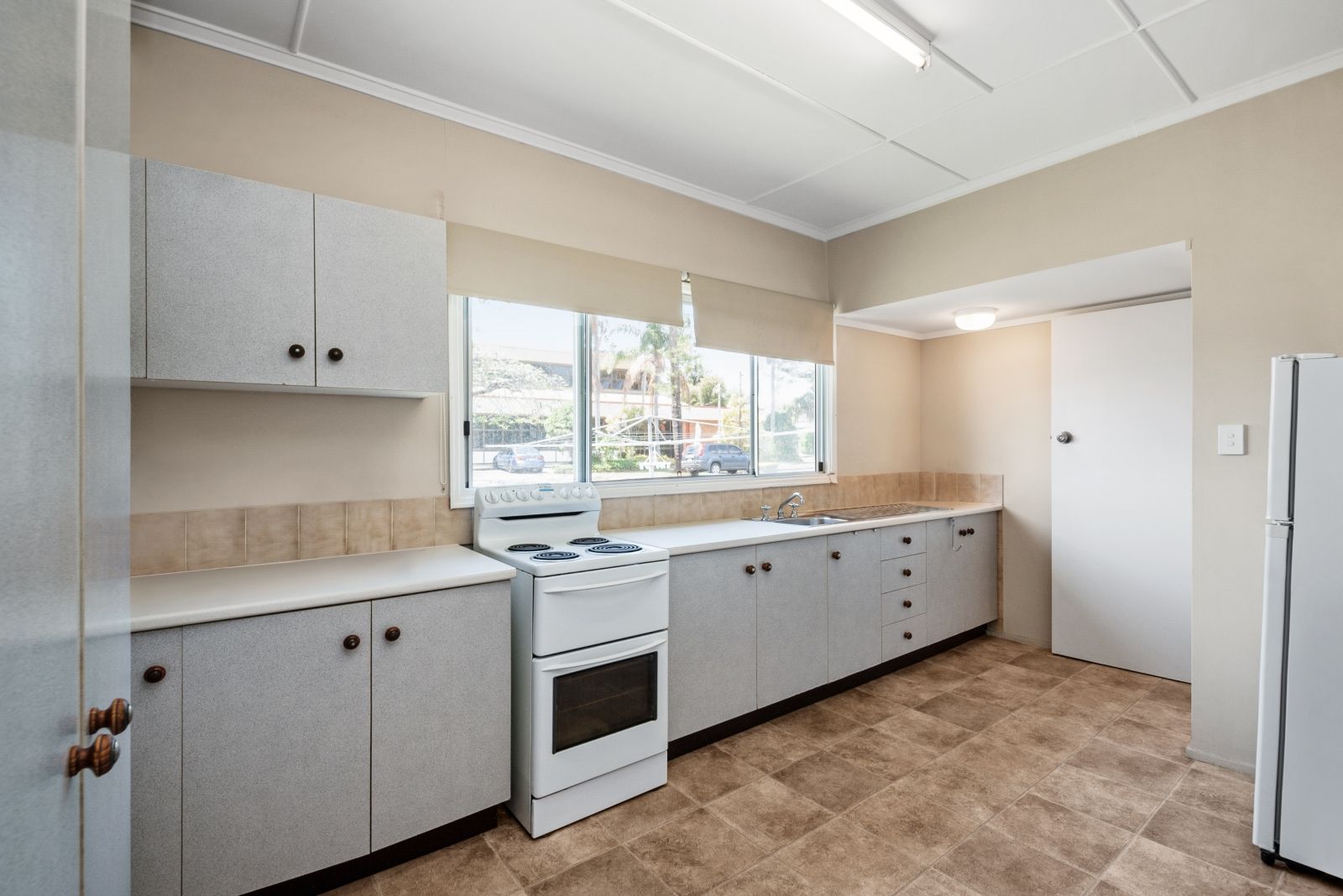 80 Victoria Avenue, Woody Point, QLD 4019