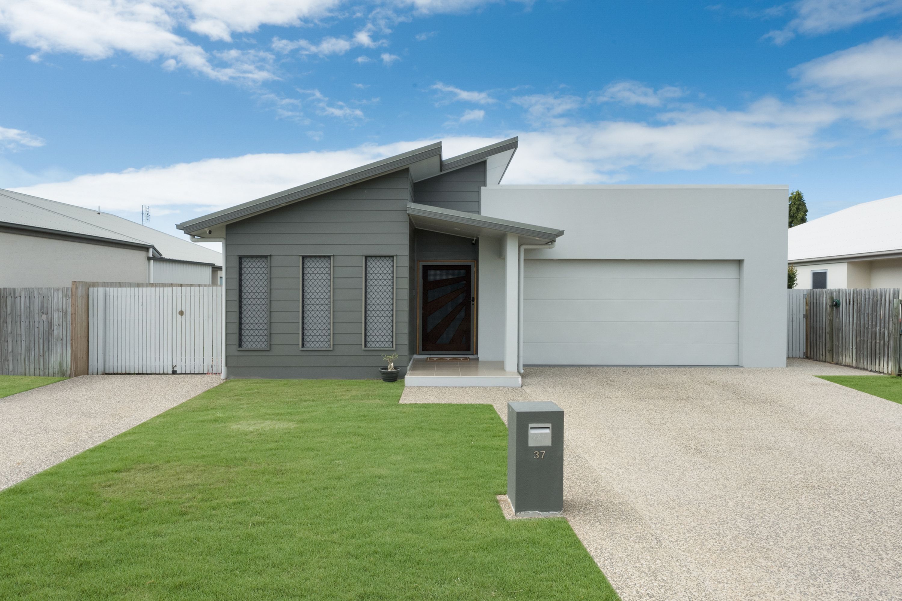 37 Solana Circuit, Burdell QLD 4818