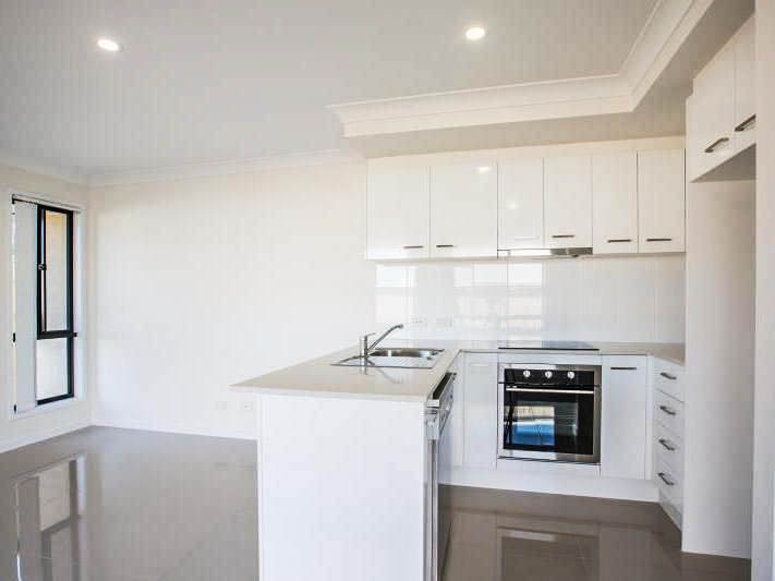 2/48 Conifer Avenue, Brassall, QLD 4305
