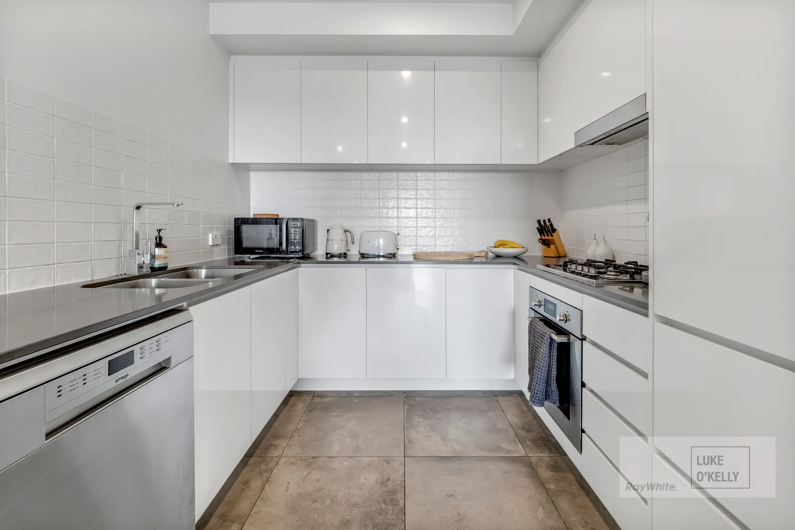 20/20 Lower Clifton Terrace, Red Hill