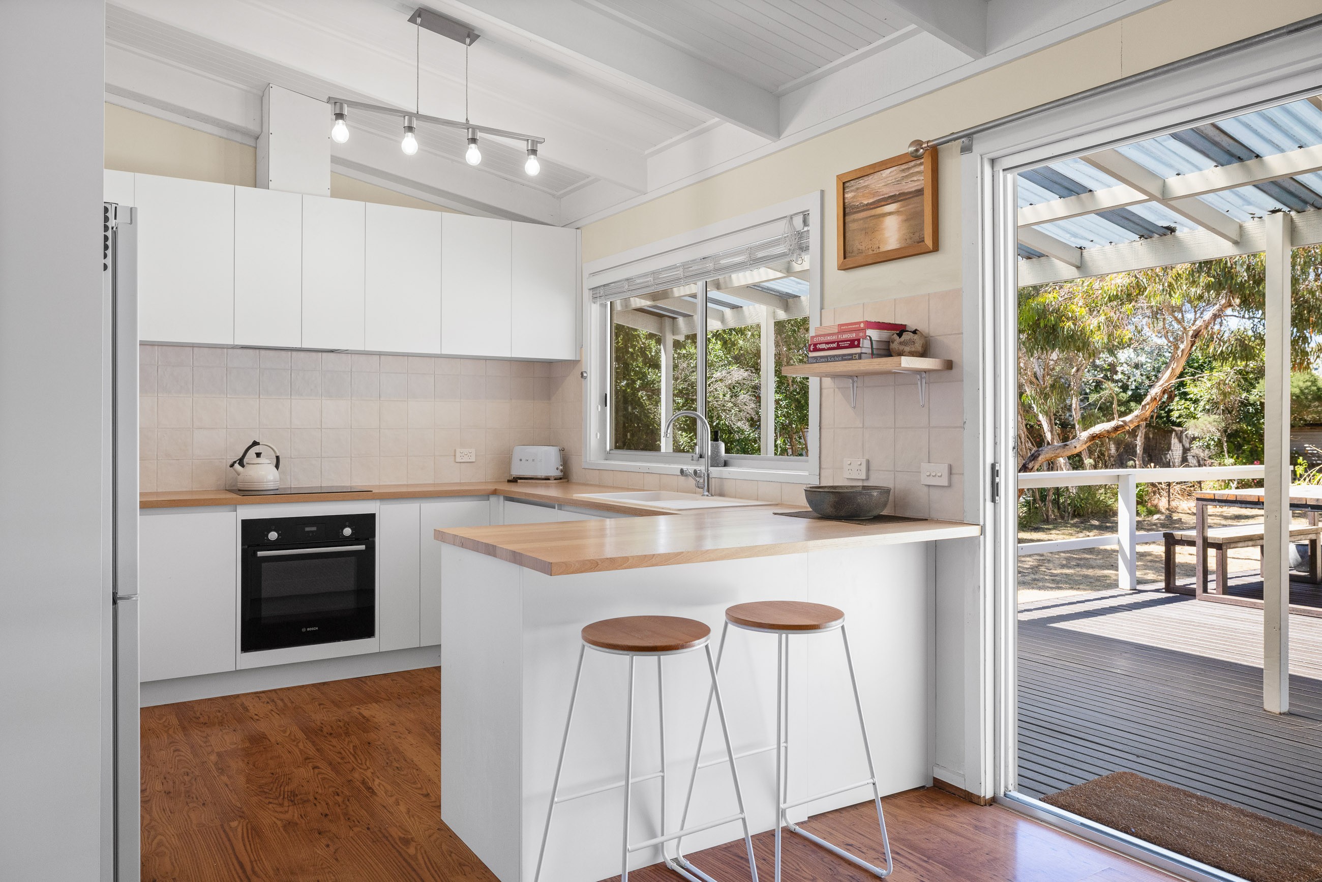 33 Churchill Drive, Cowes, VIC 3922