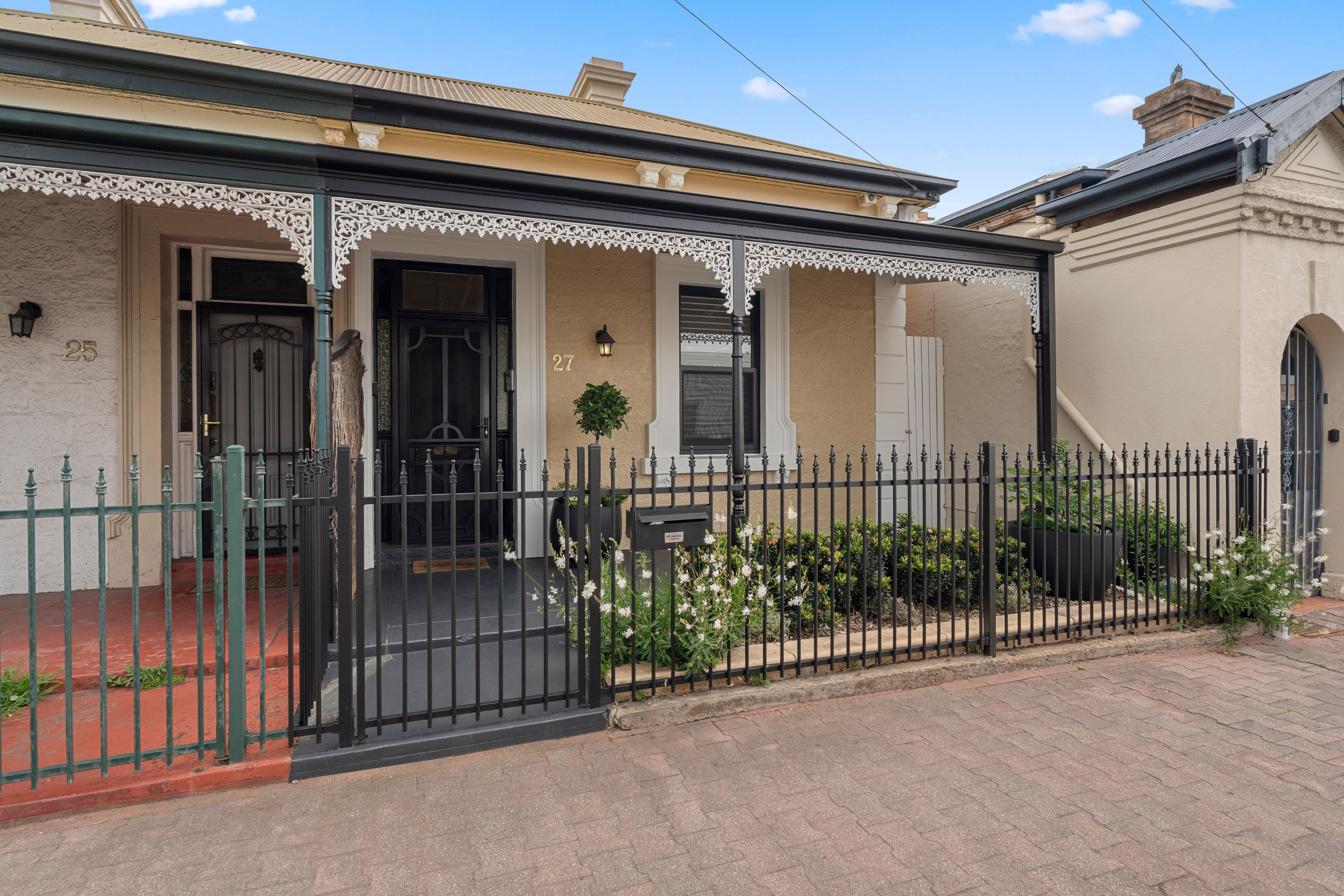 27 Gordon Street, Glenelg, SA 5045