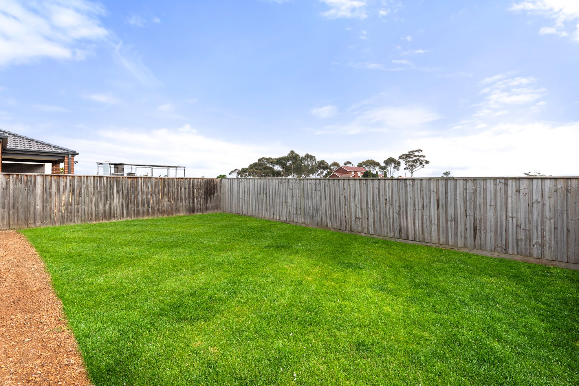 23 Dajarra Avenue — photo 11 of 12