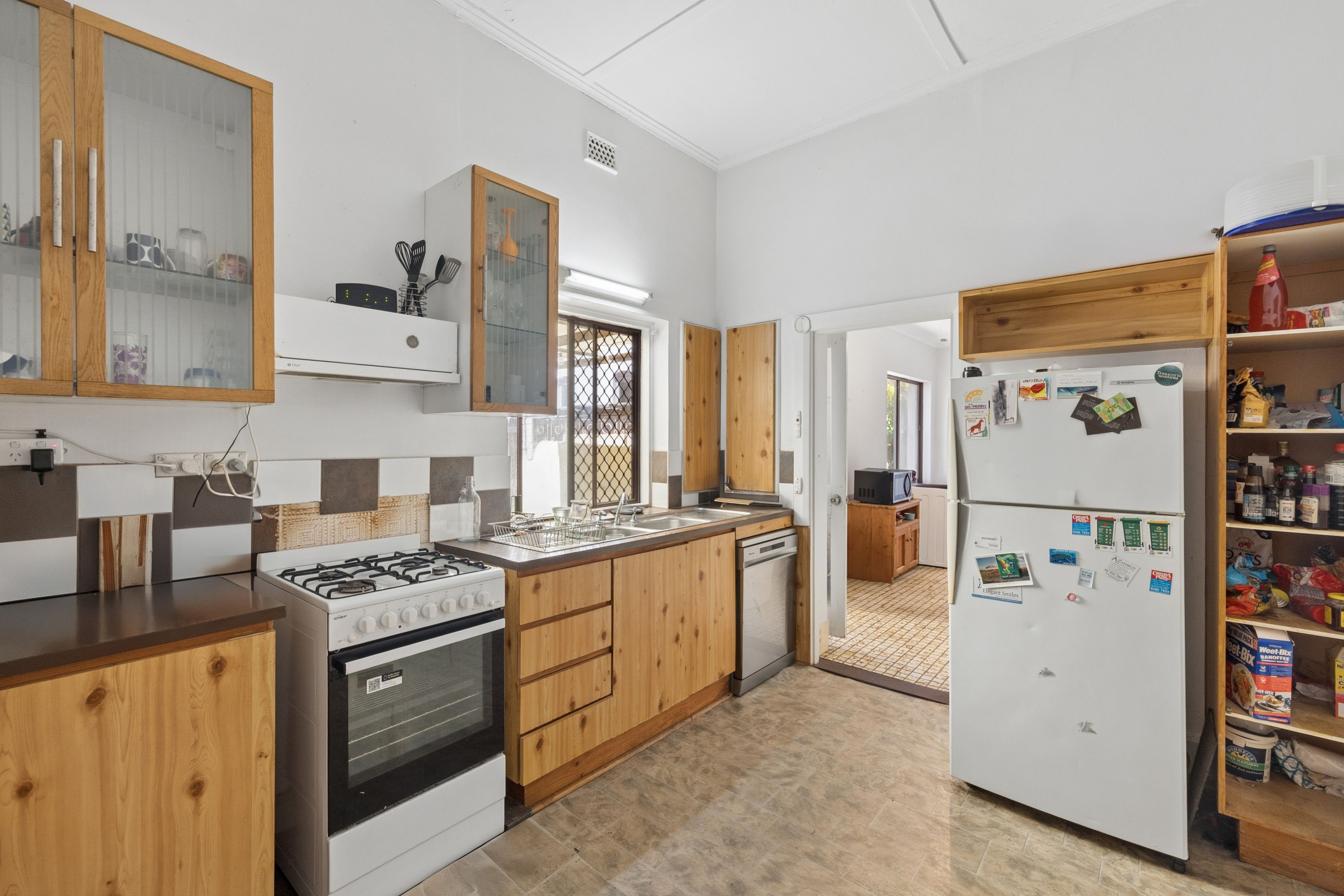 14 Cooper Street — photo 7 of 17