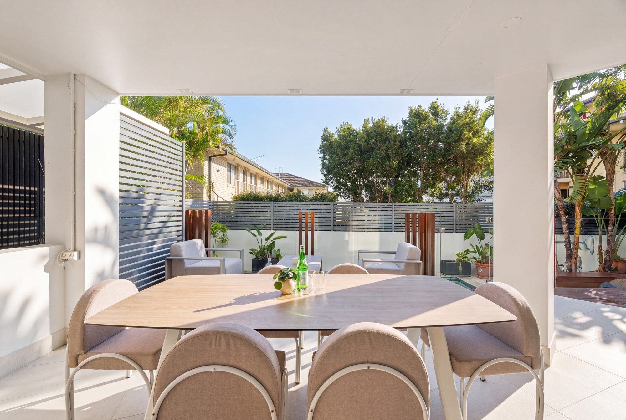 2/44 Tamborine Street — photo 16 of 20