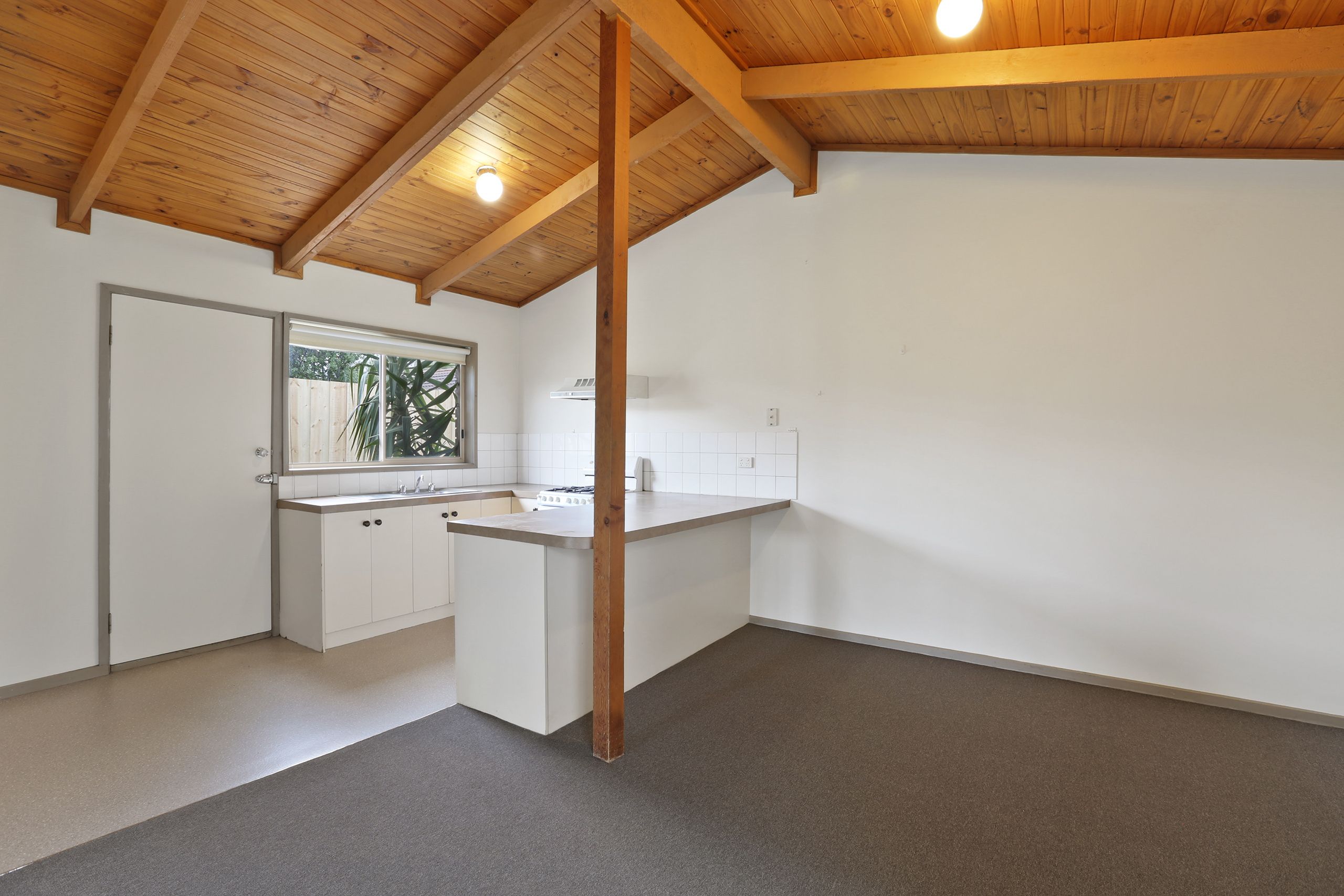 1/108 Matthews Road, Corio, VIC 3214
