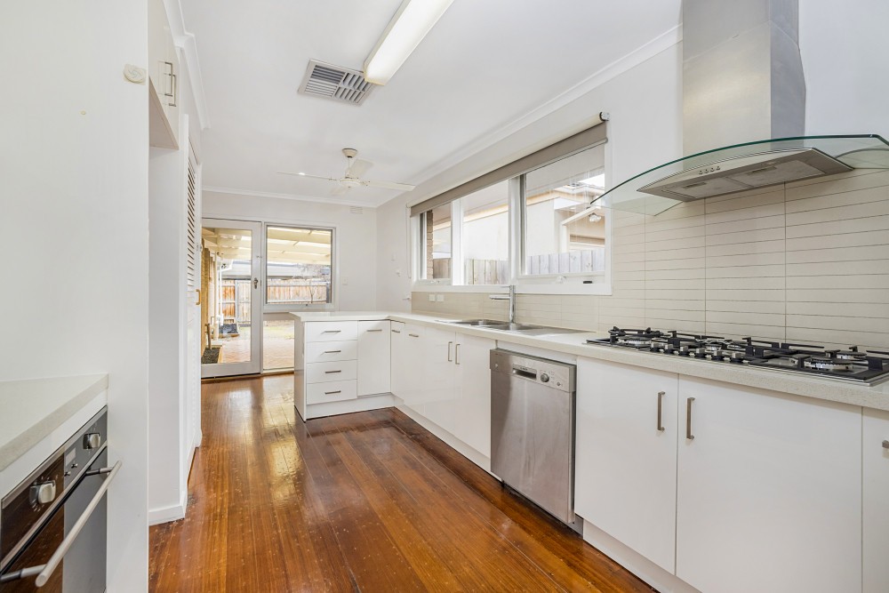1/99 Rickards Avenue North, Knoxfield, VIC 3180