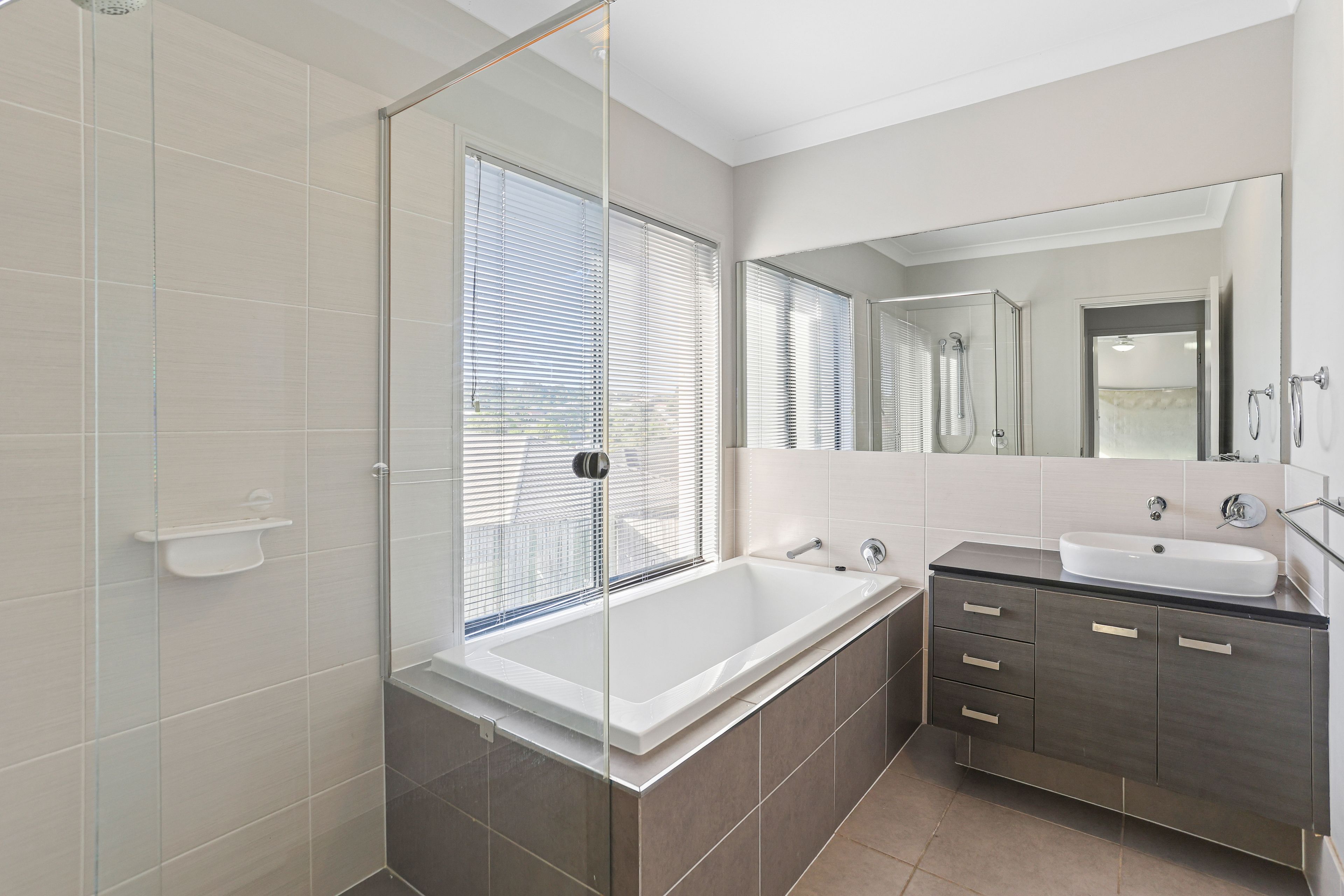 6 Jardine Street — photo 11 of 18