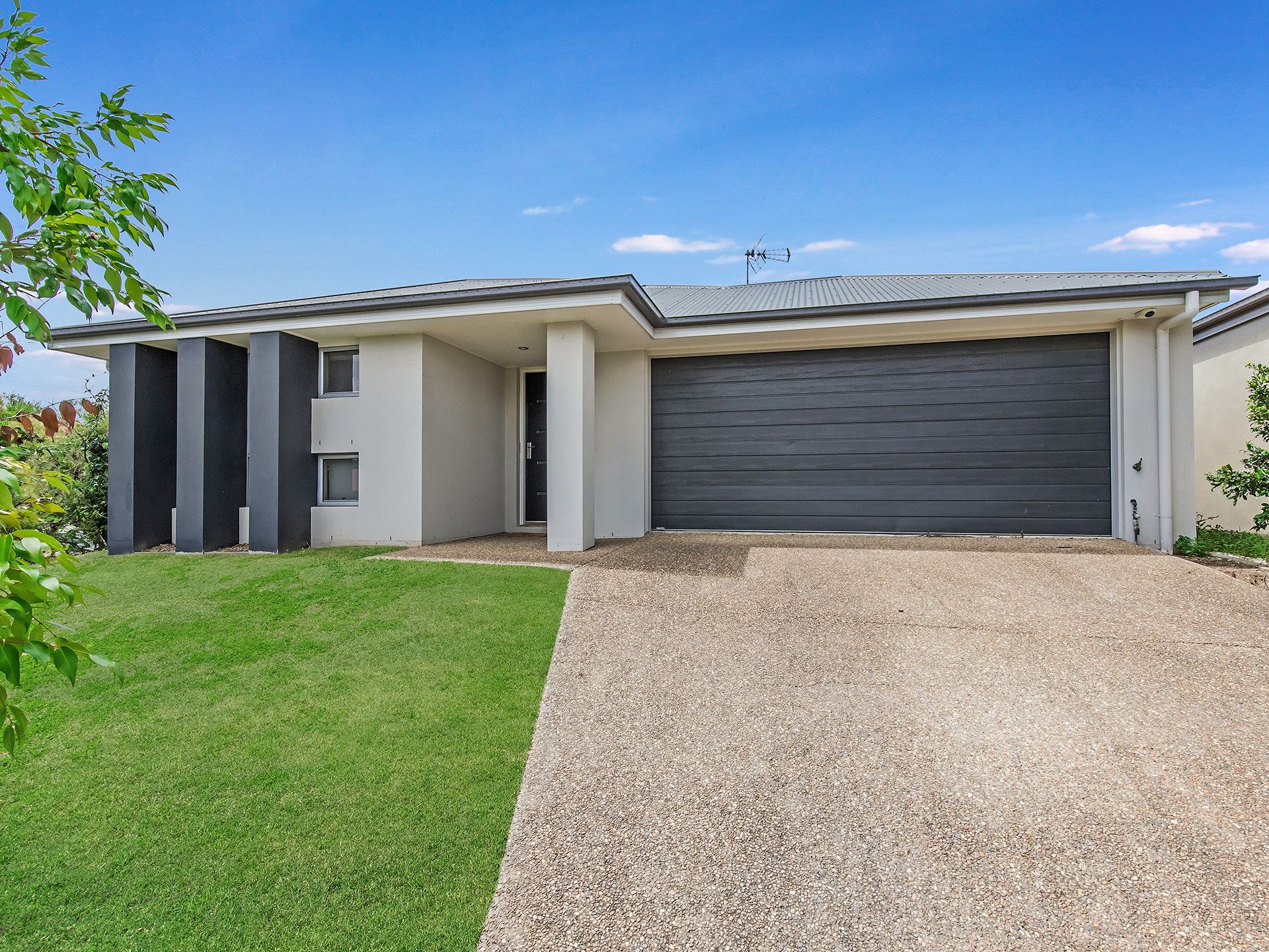 2 Keppel Way, Coomera QLD 4209