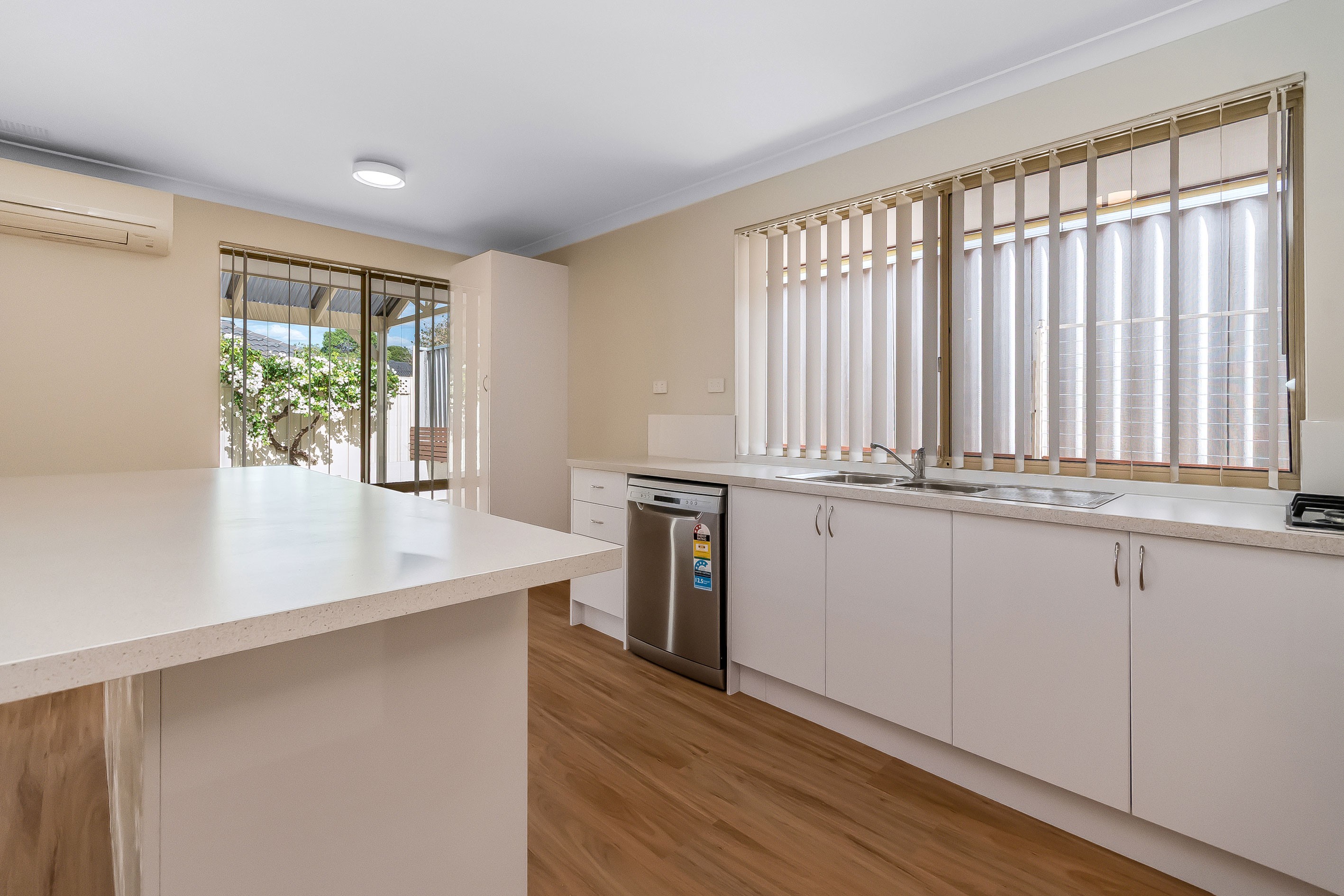 7 Sander Court, Bentley, WA 6102