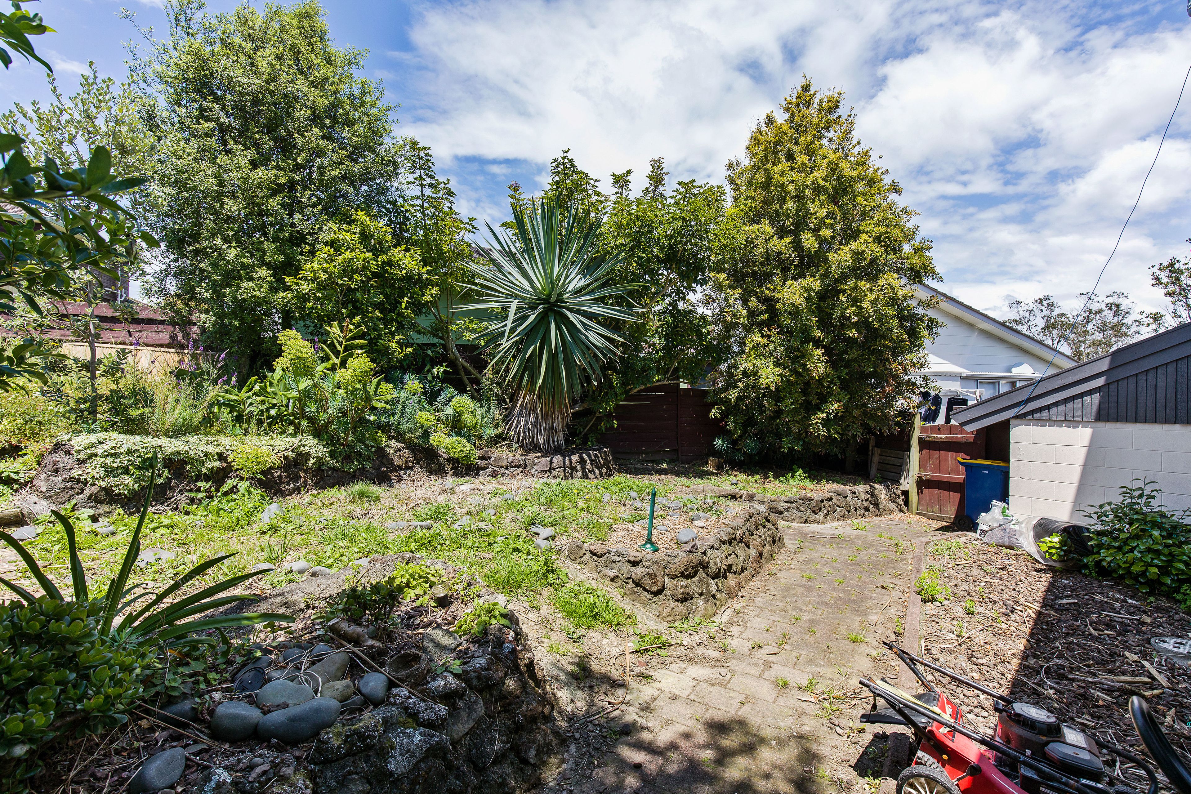 33B Edgeworth Road, Glenfield, North Shore City