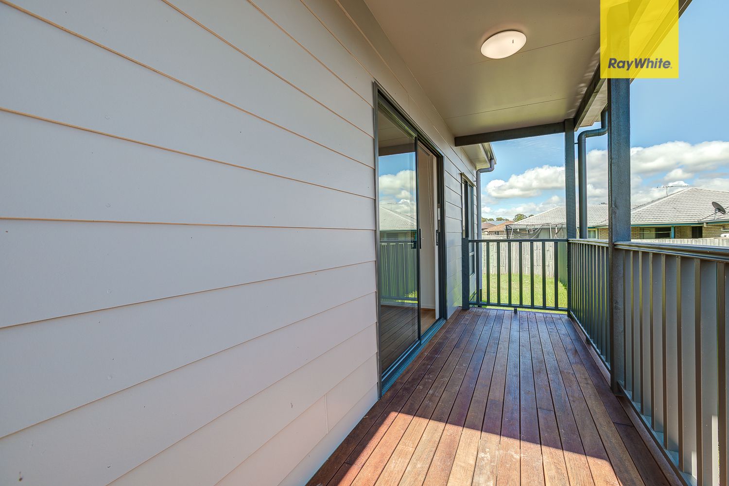 8A Barker Close, Goodna, QLD 4300