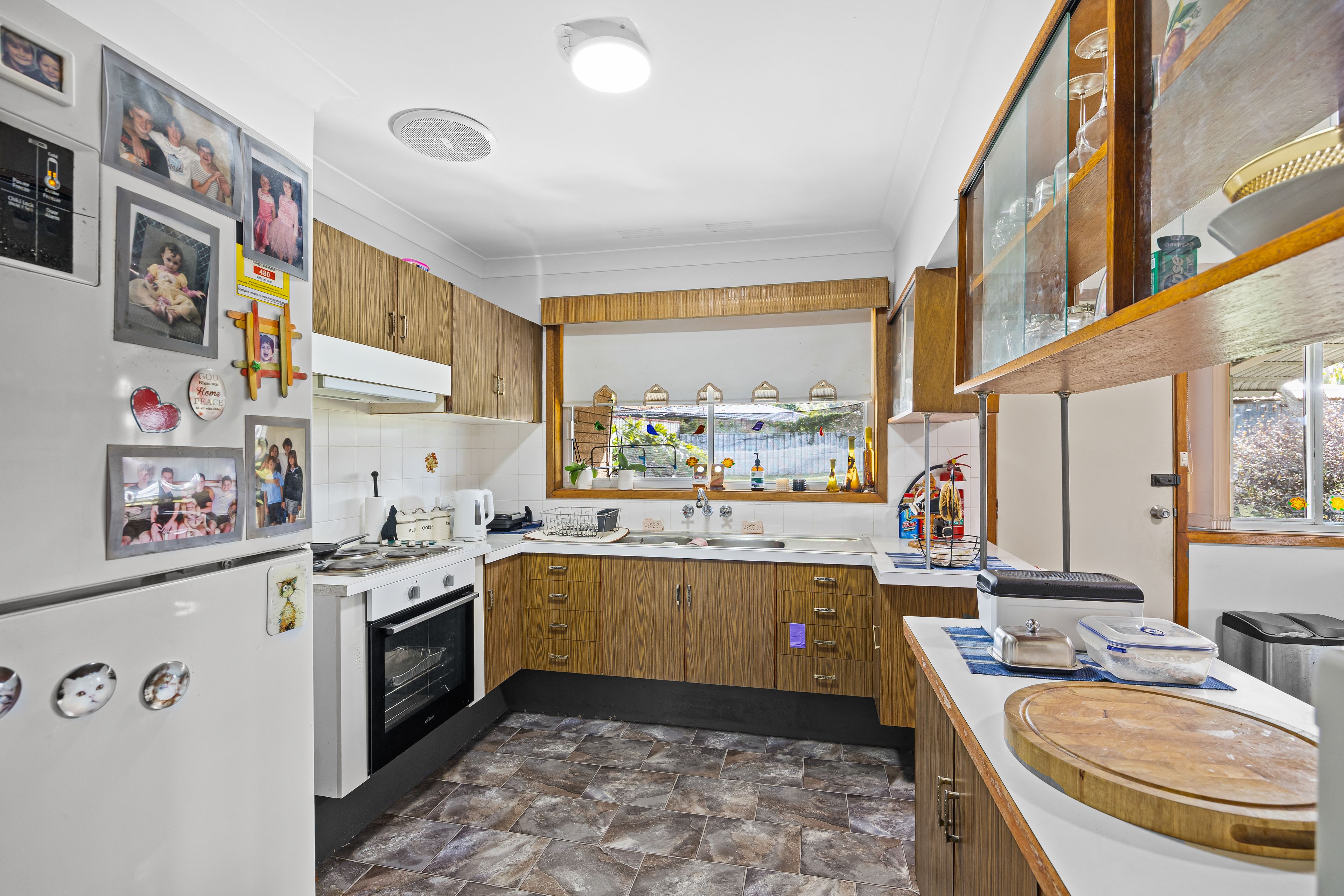 4 McInnes Street — photo 5 of 16