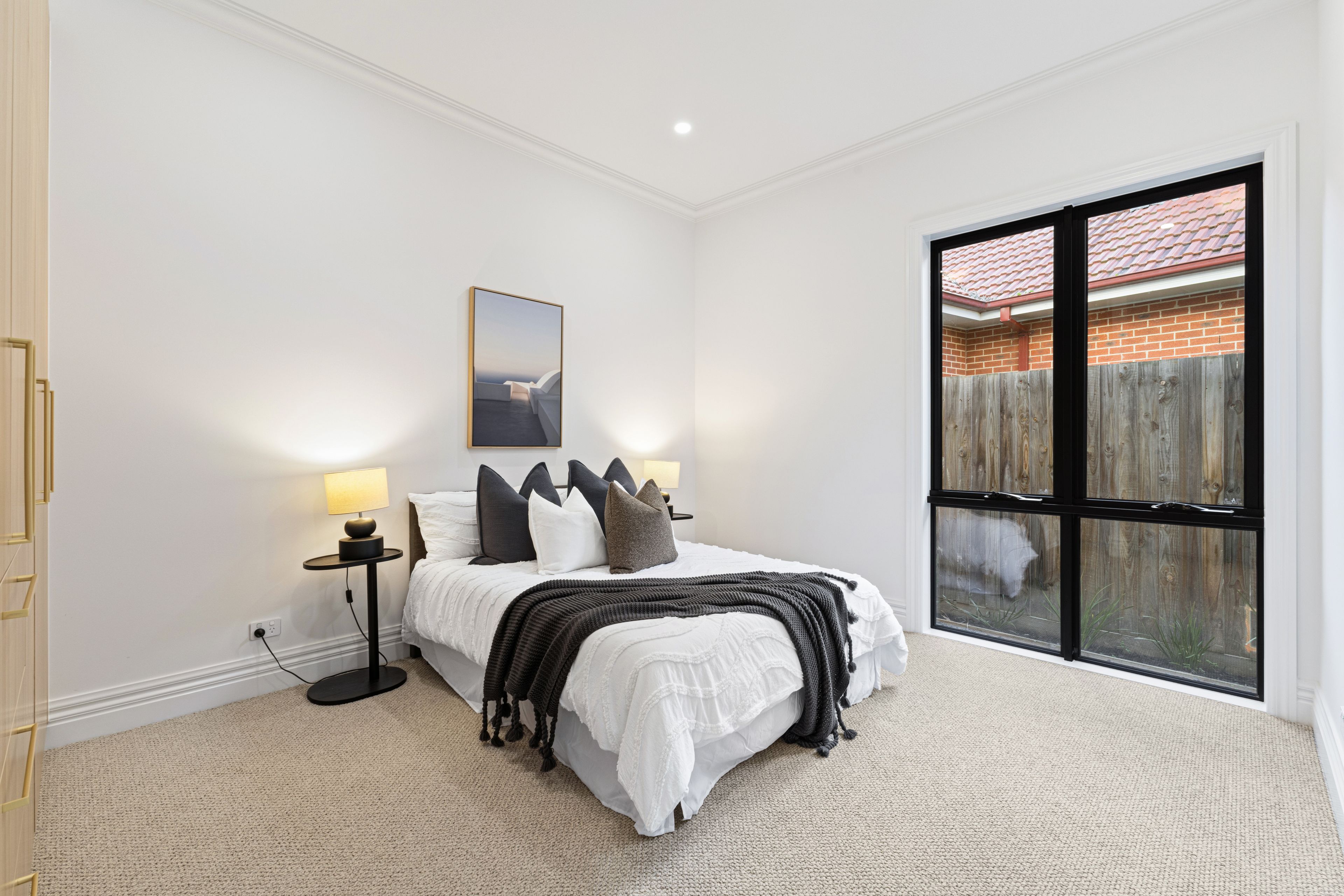 91A Winmalee Drive — photo 9 of 19