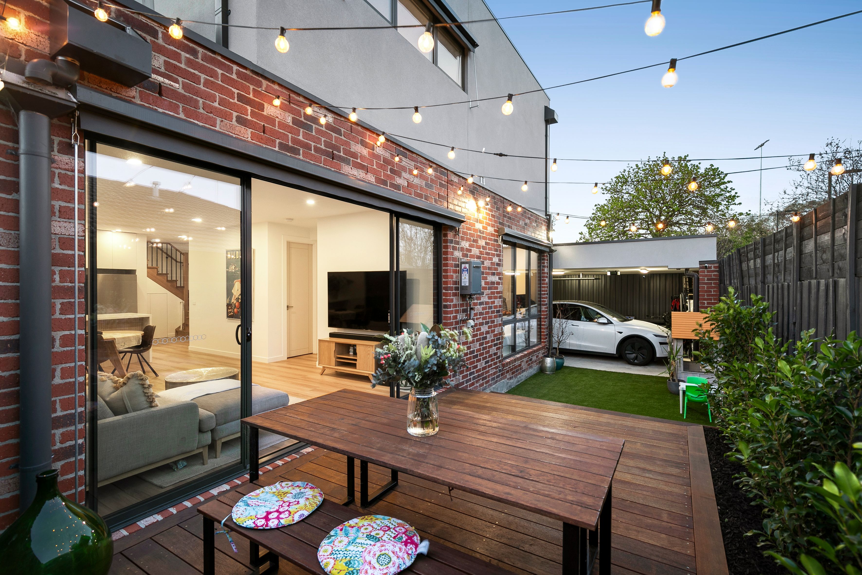 2/8 Mutton Road — photo 15 of 16