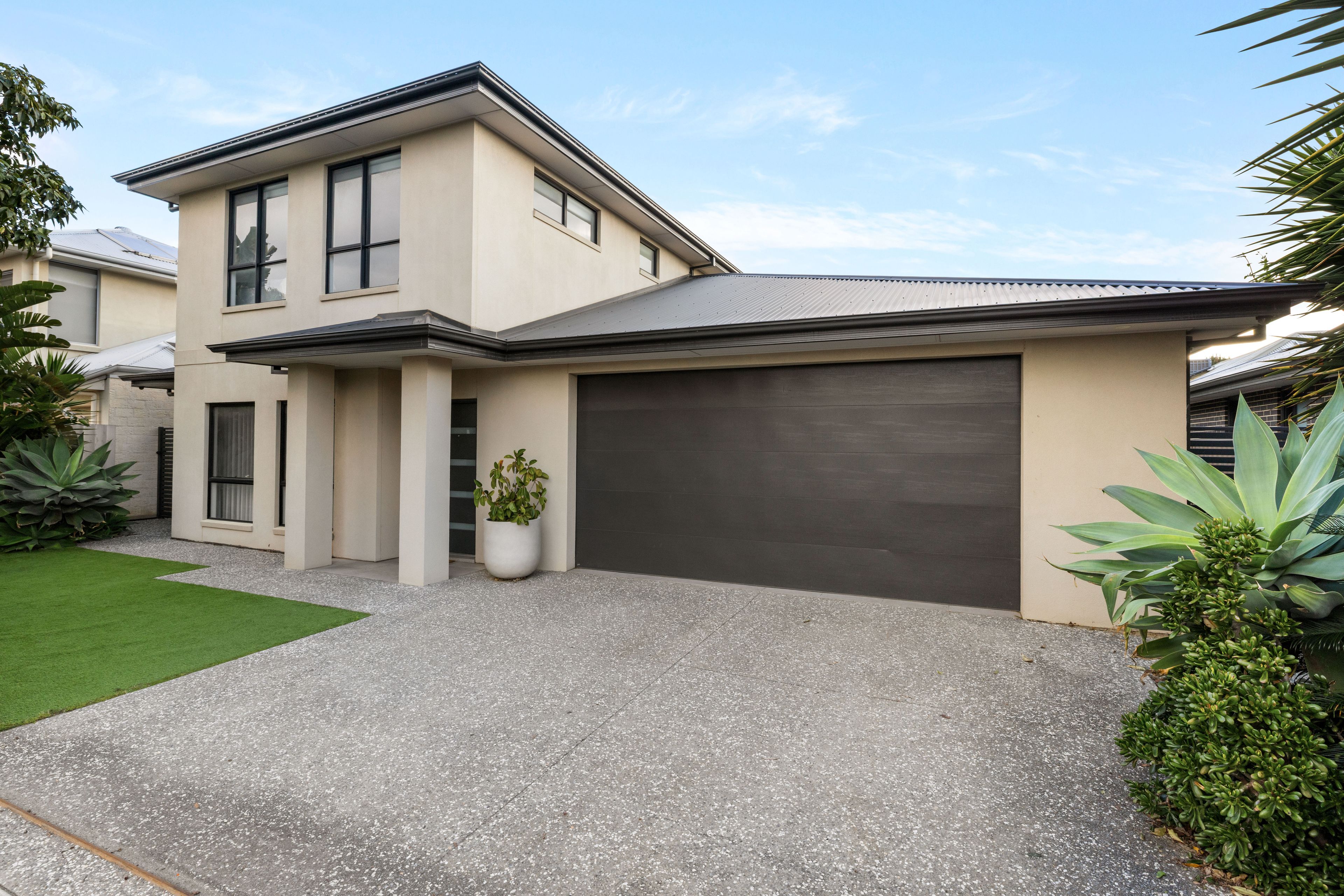 17 Whelan Avenue — photo from Ray White Glenelg