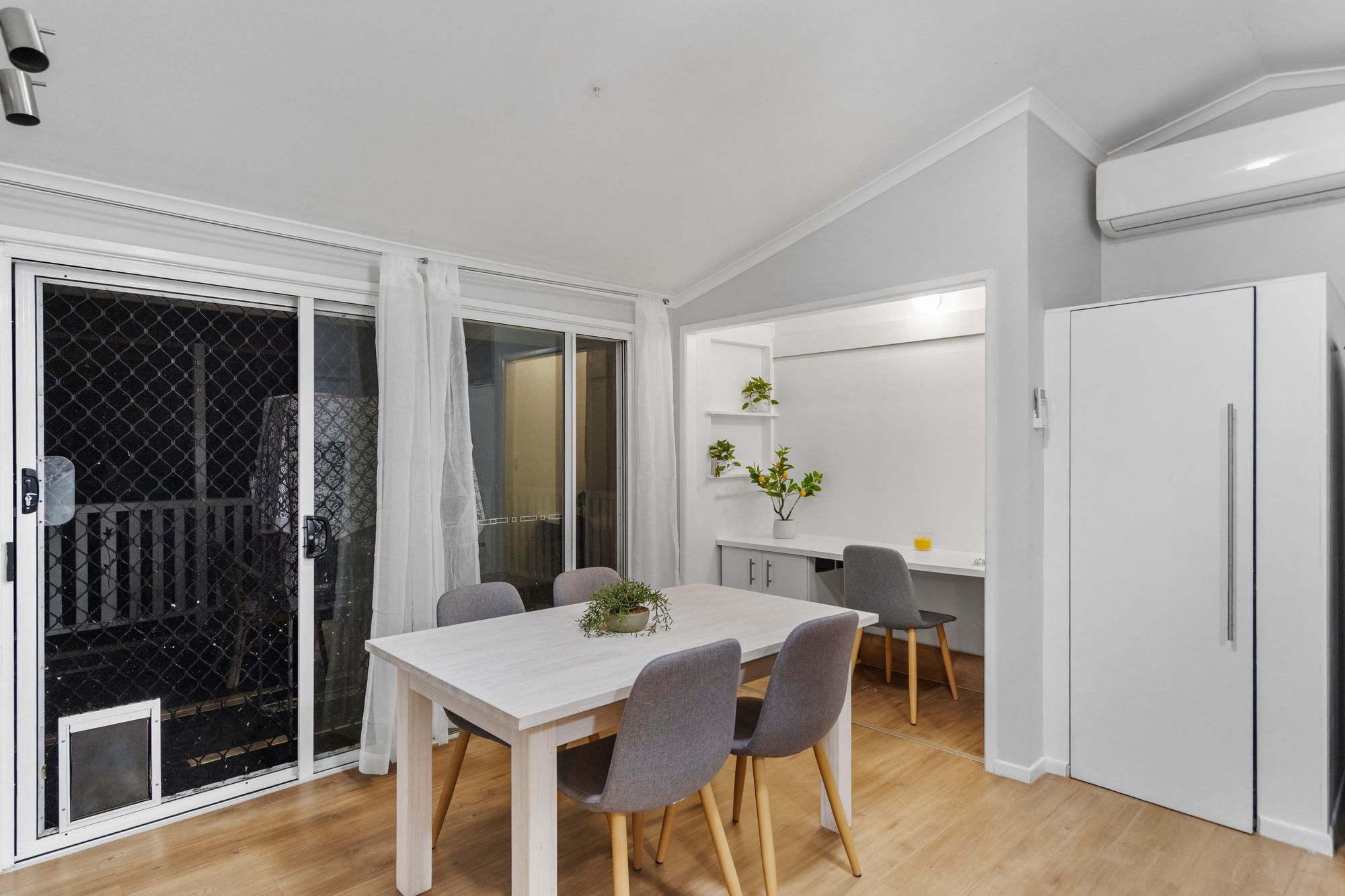 37 Wilkie Street — photo 10 of 24