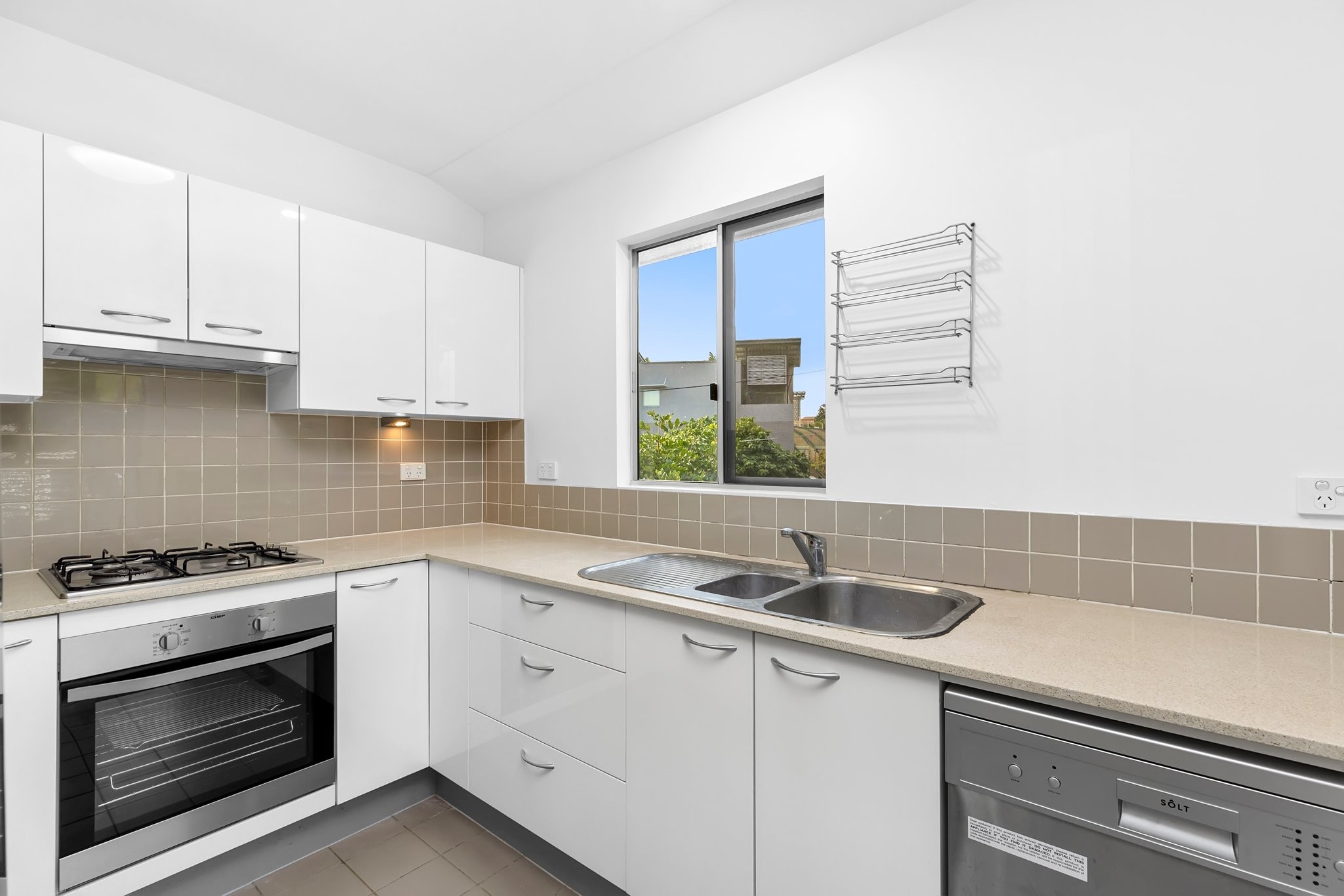 2/122 Fortescue Street, Spring Hill, QLD 4000