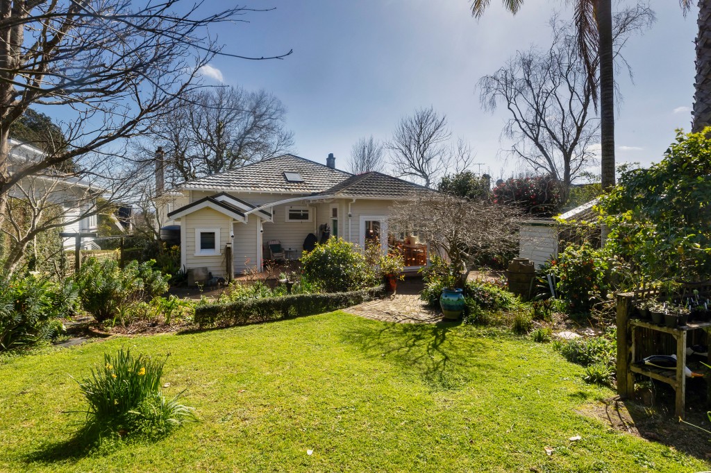 12 Ferner Avenue, Mount Albert, Auckland City