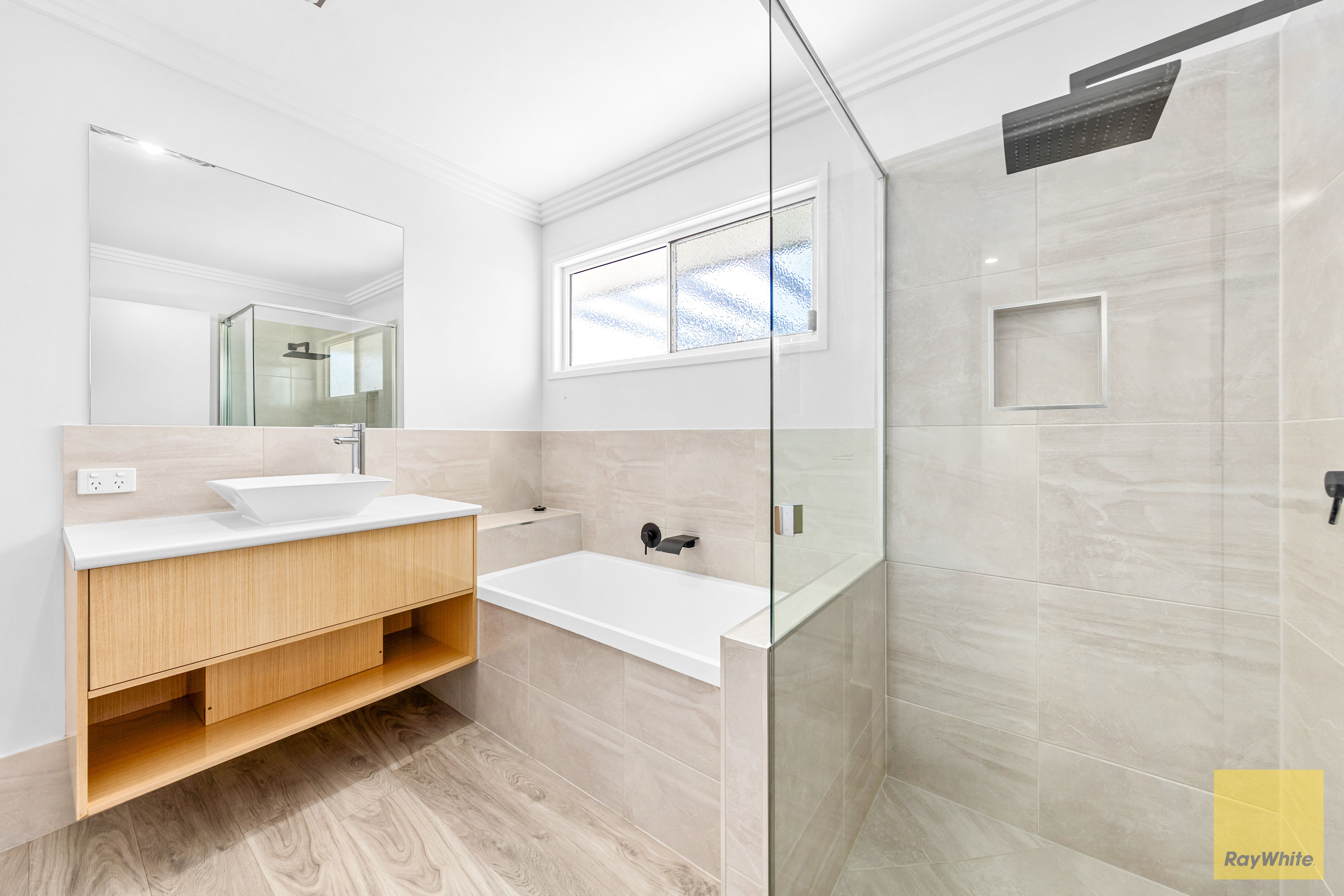 2/10 Milliken Street — photo 14 of 25