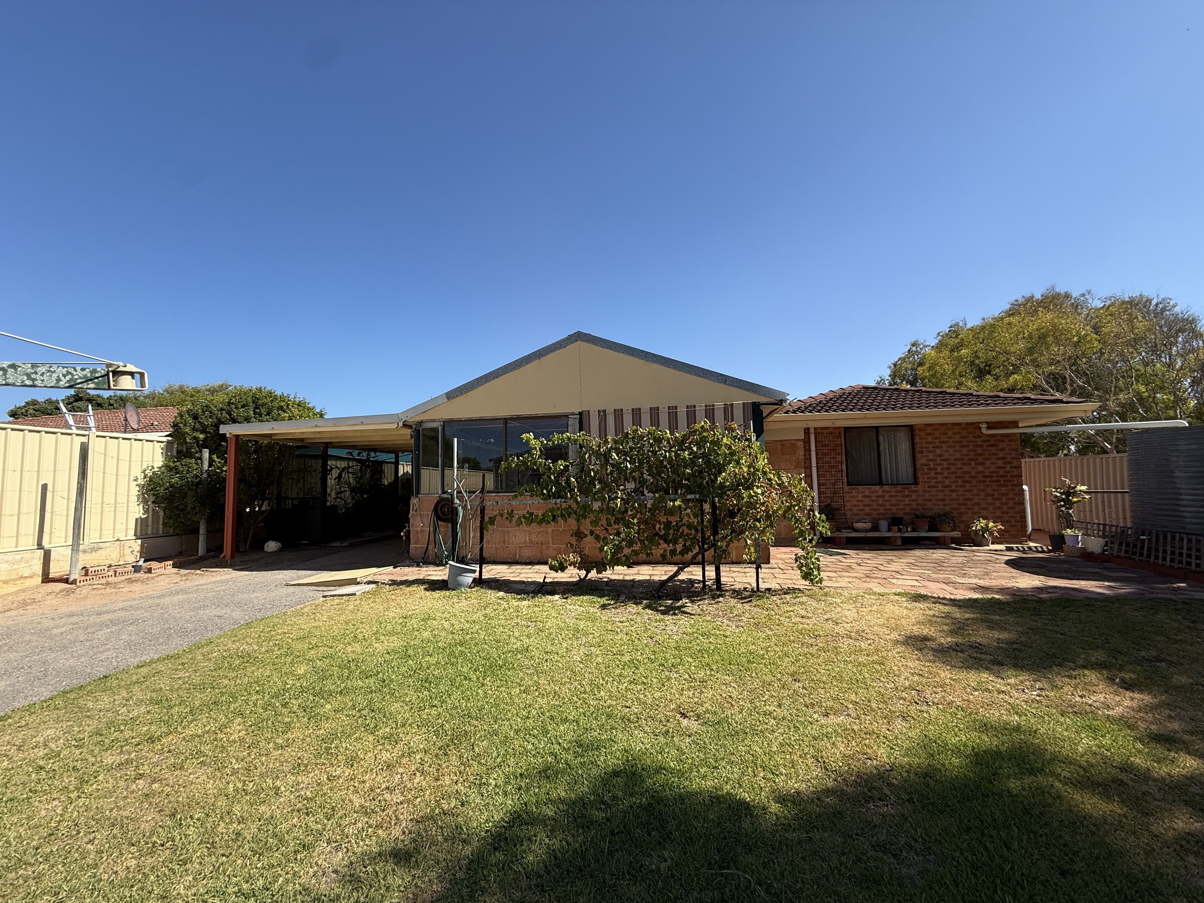 9 Peterwangey Place — photo 10 of 13