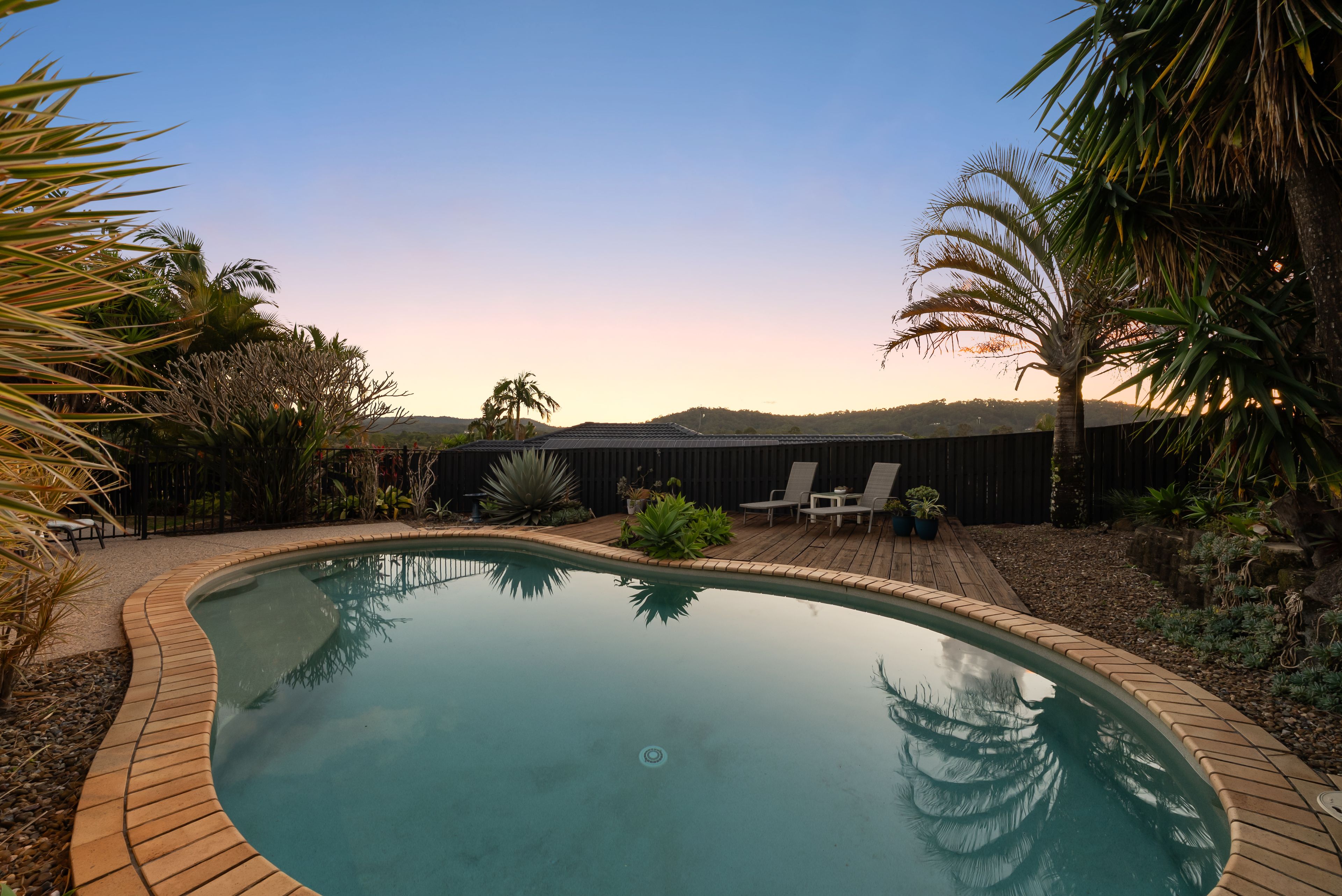 17 Tuggeranong Avenue — photo from Ray White Runaway Bay