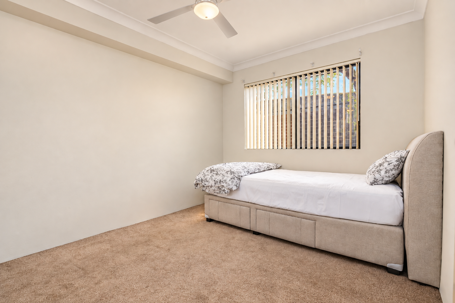 21/49 Dobson Crescent — photo 8 of 12