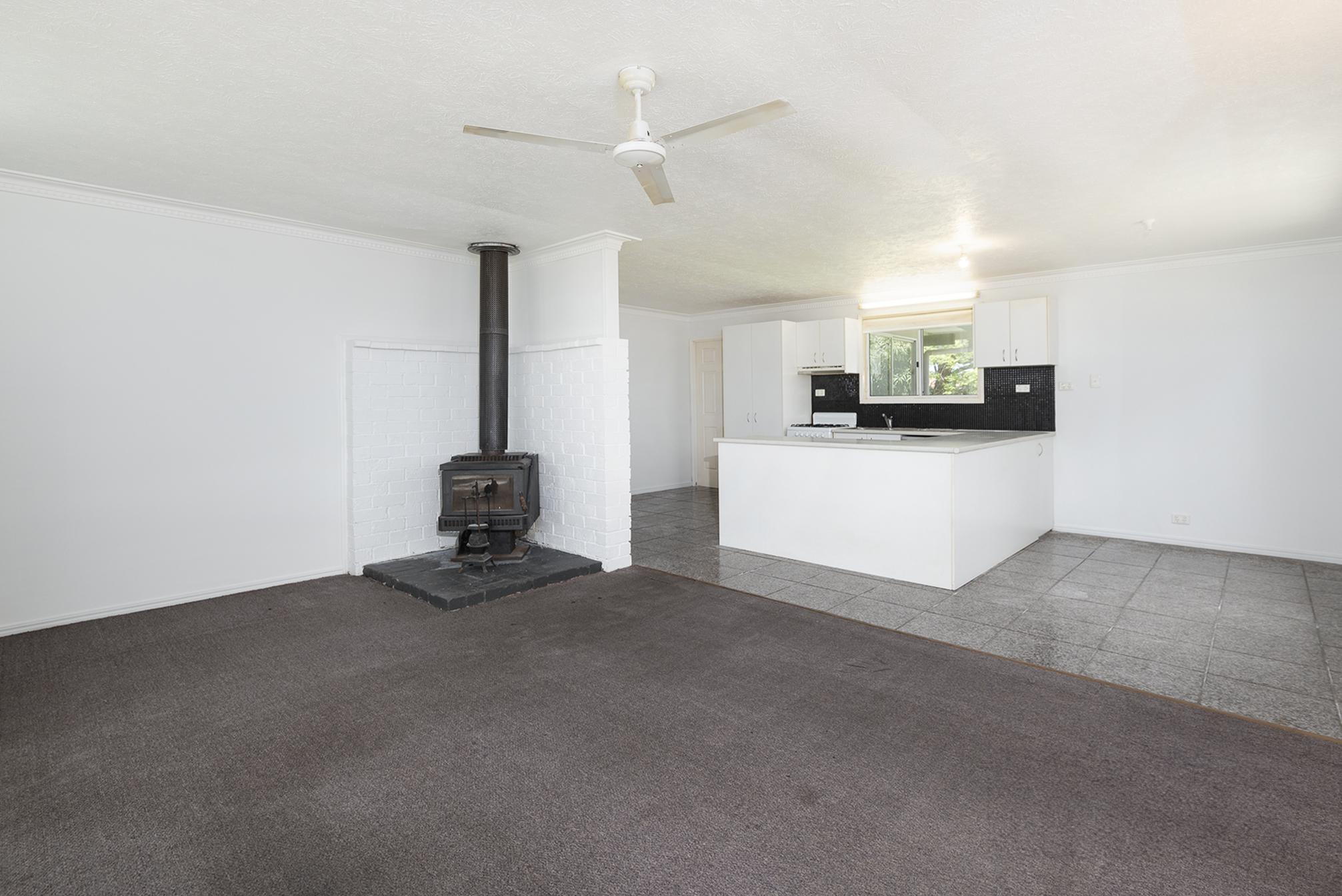 18 Hinchinbrook Avenue, Bethania, QLD 4205