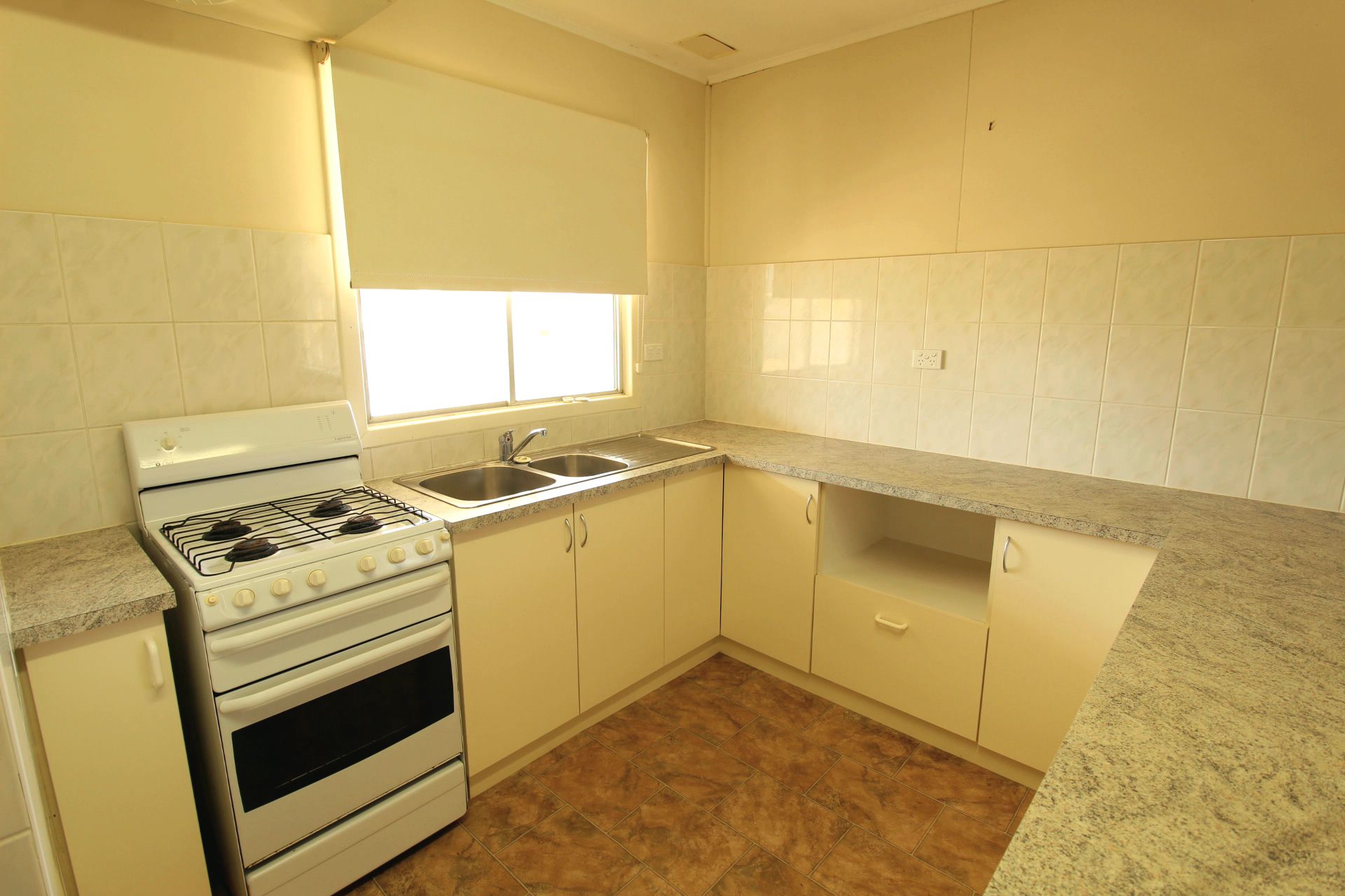 49 Bashford Street, Jurien Bay, WA 6516