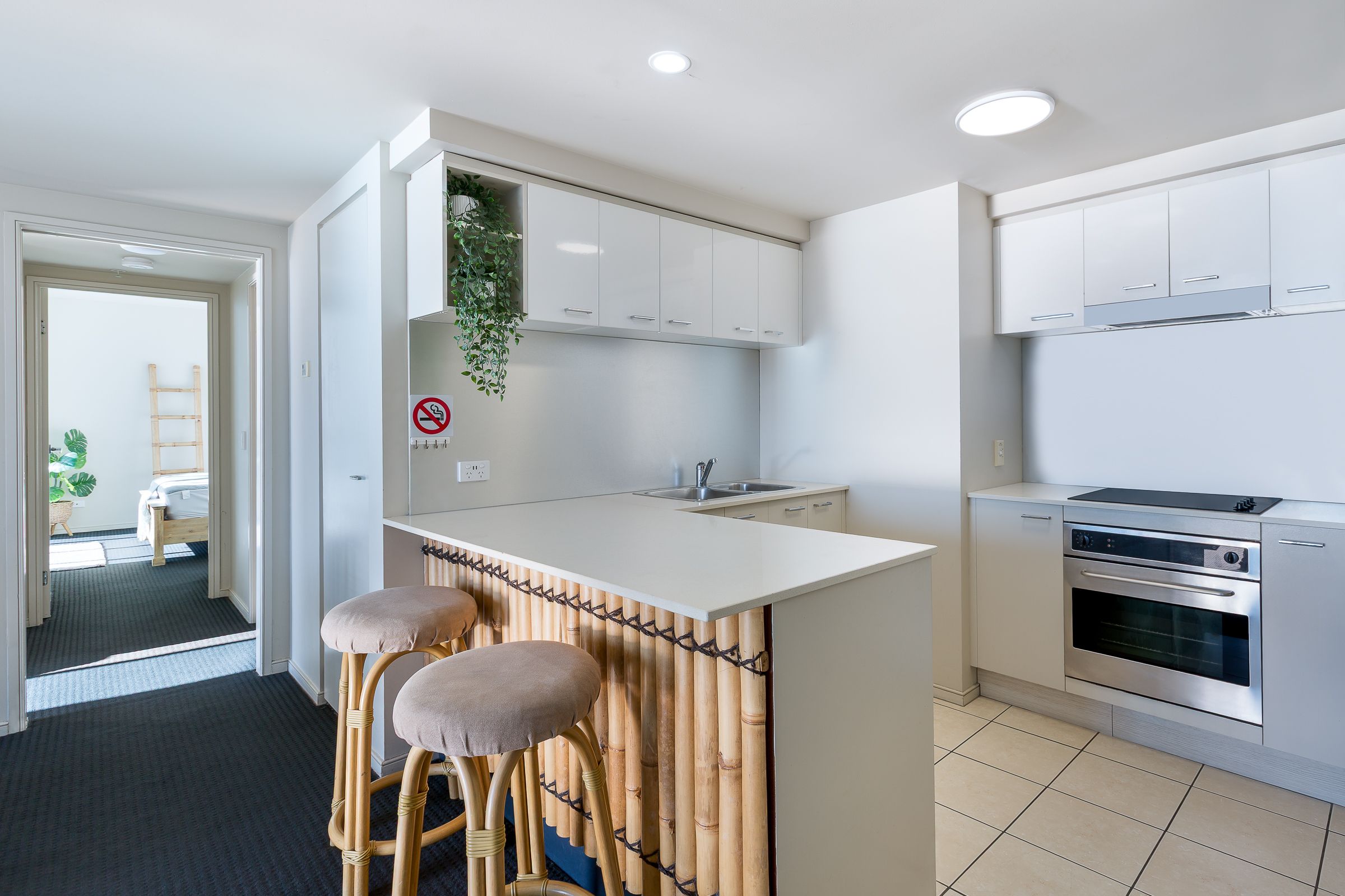 3235/23 Ferny Avenue — photo 4 of 15