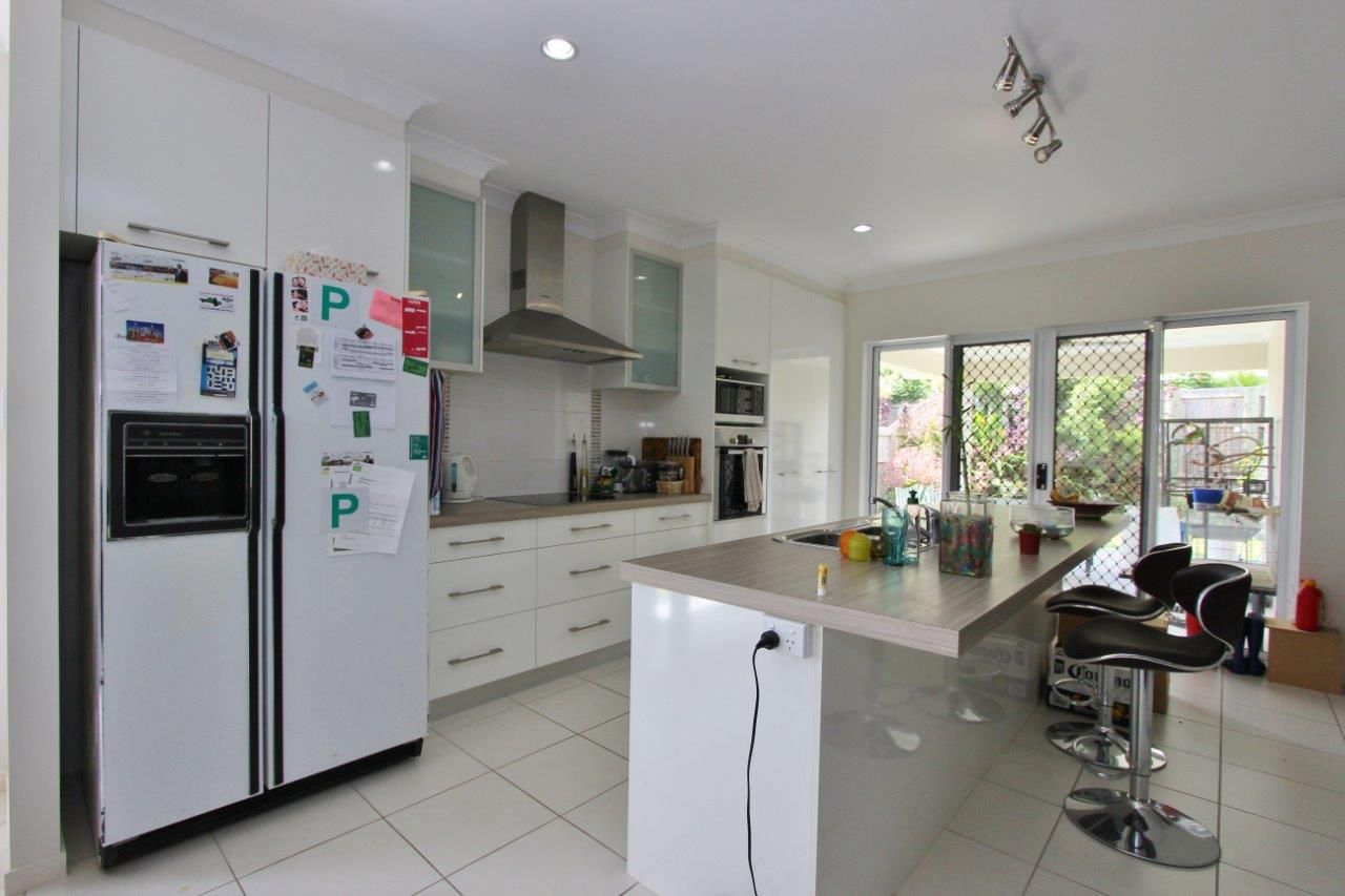 10 Sandridge Way, Smithfield, QLD 4878