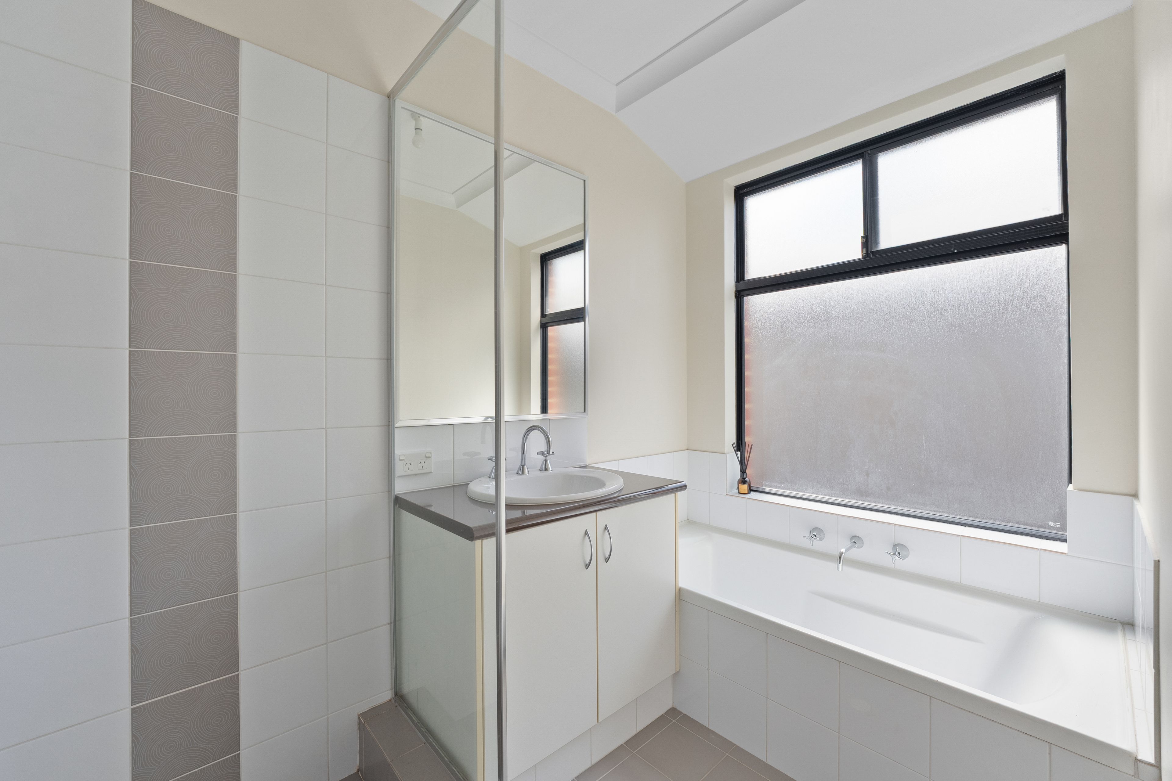 1 Abal Lane — photo 24 of 30