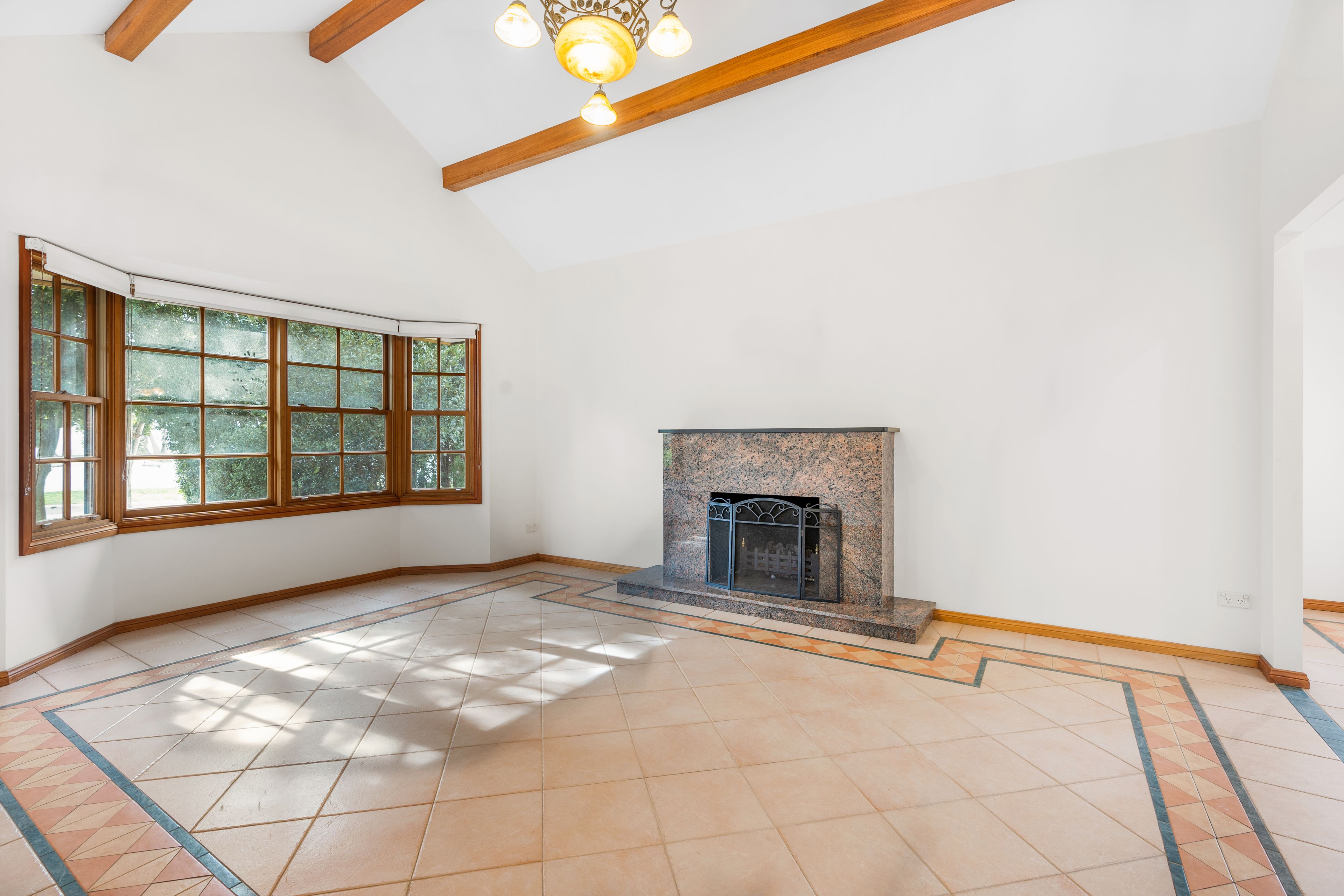 8 Toulouse Street, Cecil Hills, NSW 2171