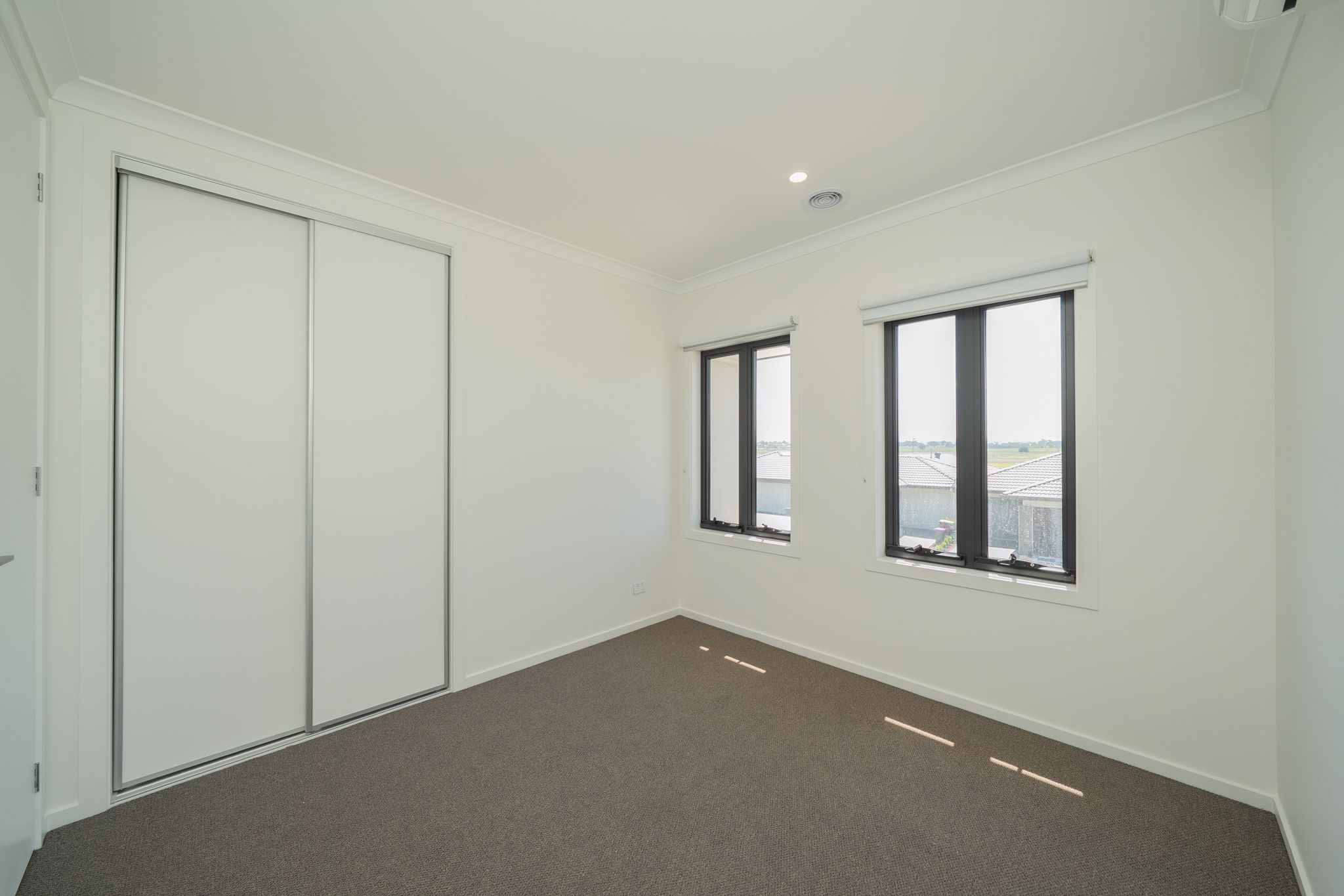 74 Broadway Street — photo 12 of 17