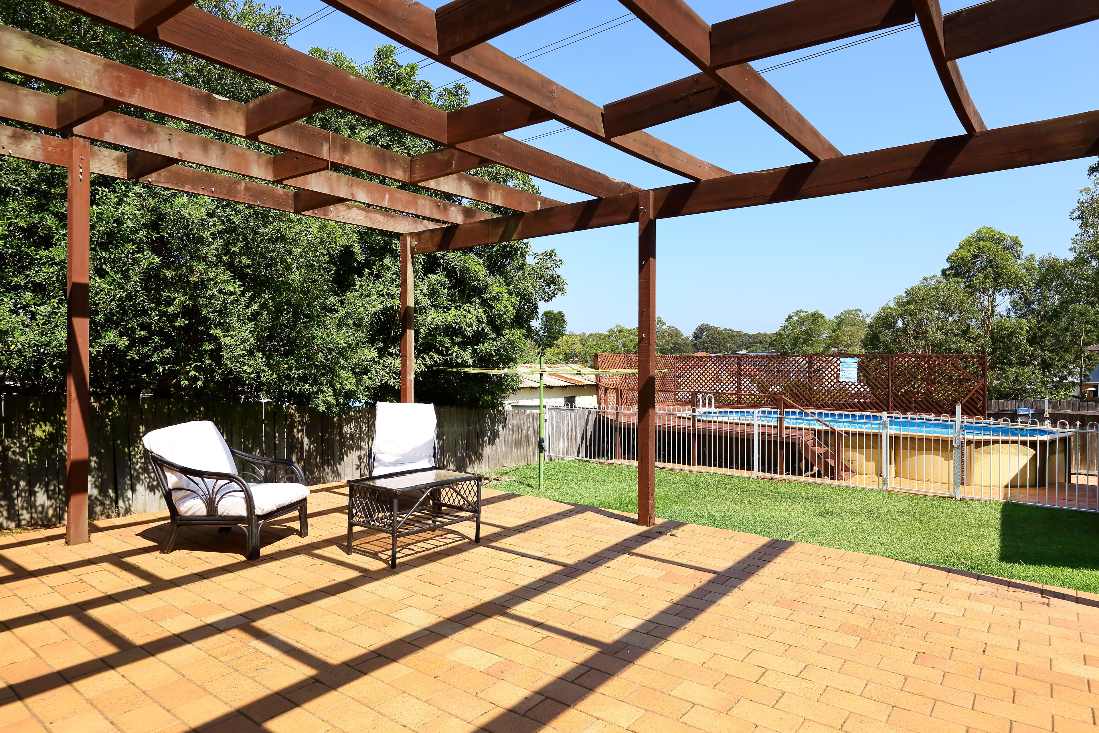 9 Beale Crescent, Peakhurst, NSW 2210