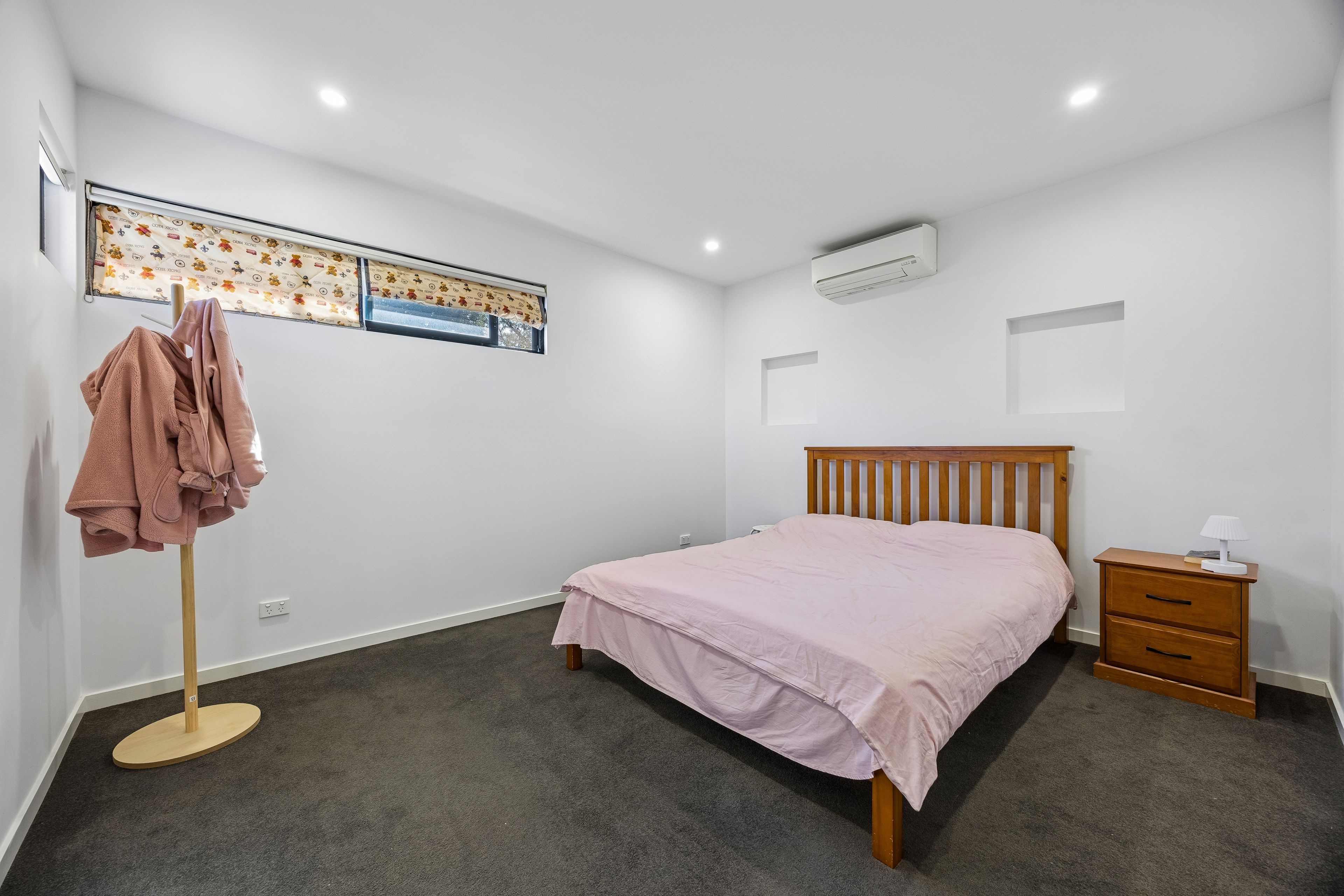 2/205 Wickham Road — photo 9 of 14