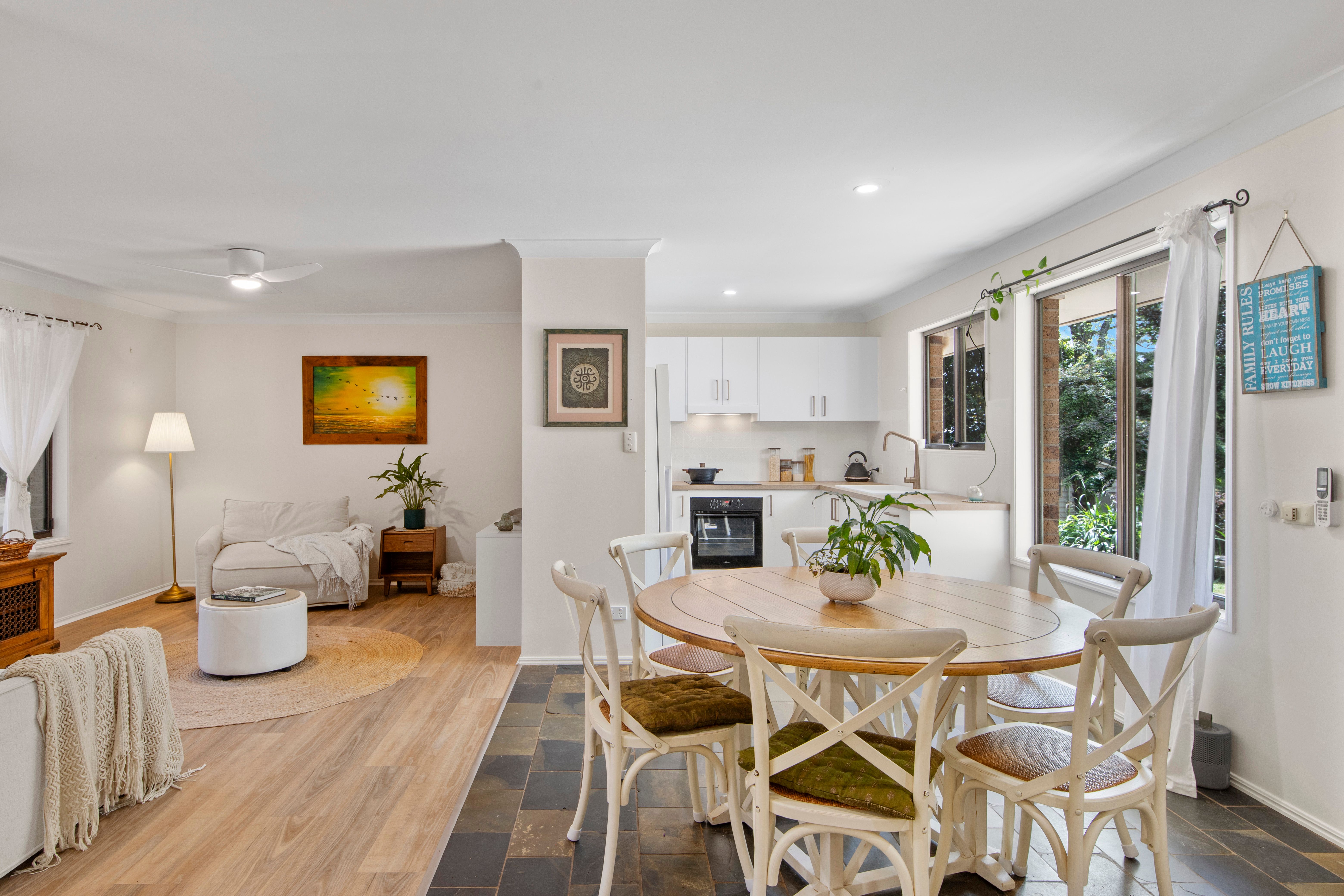 35-37 Macdonnell Road — photo 6 of 19