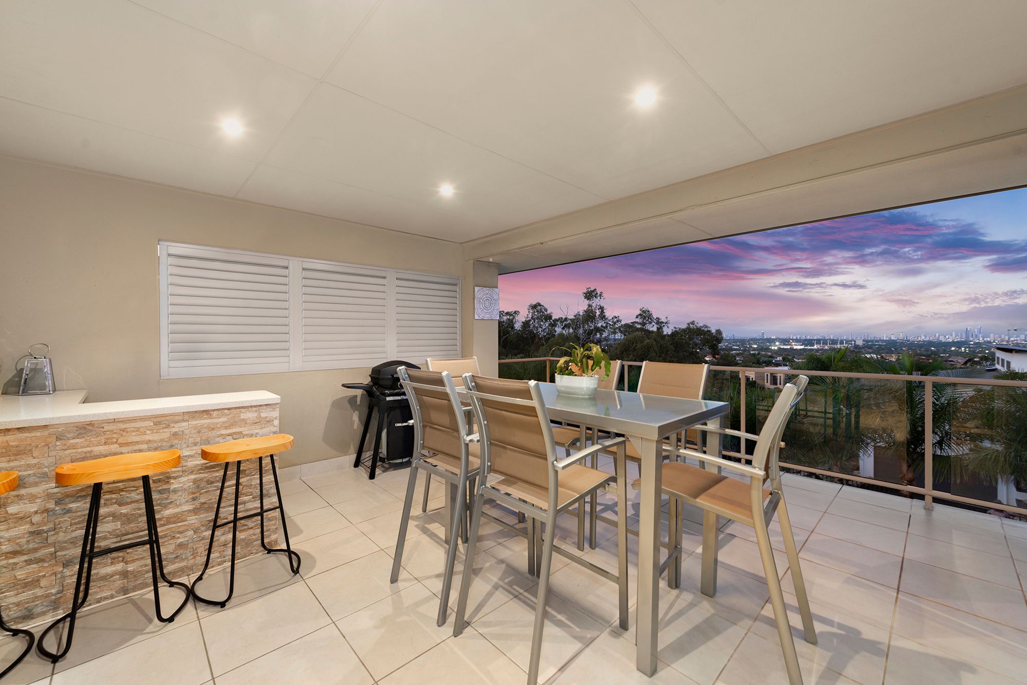 3 Van Brugge Court, Highland Park, QLD 4211