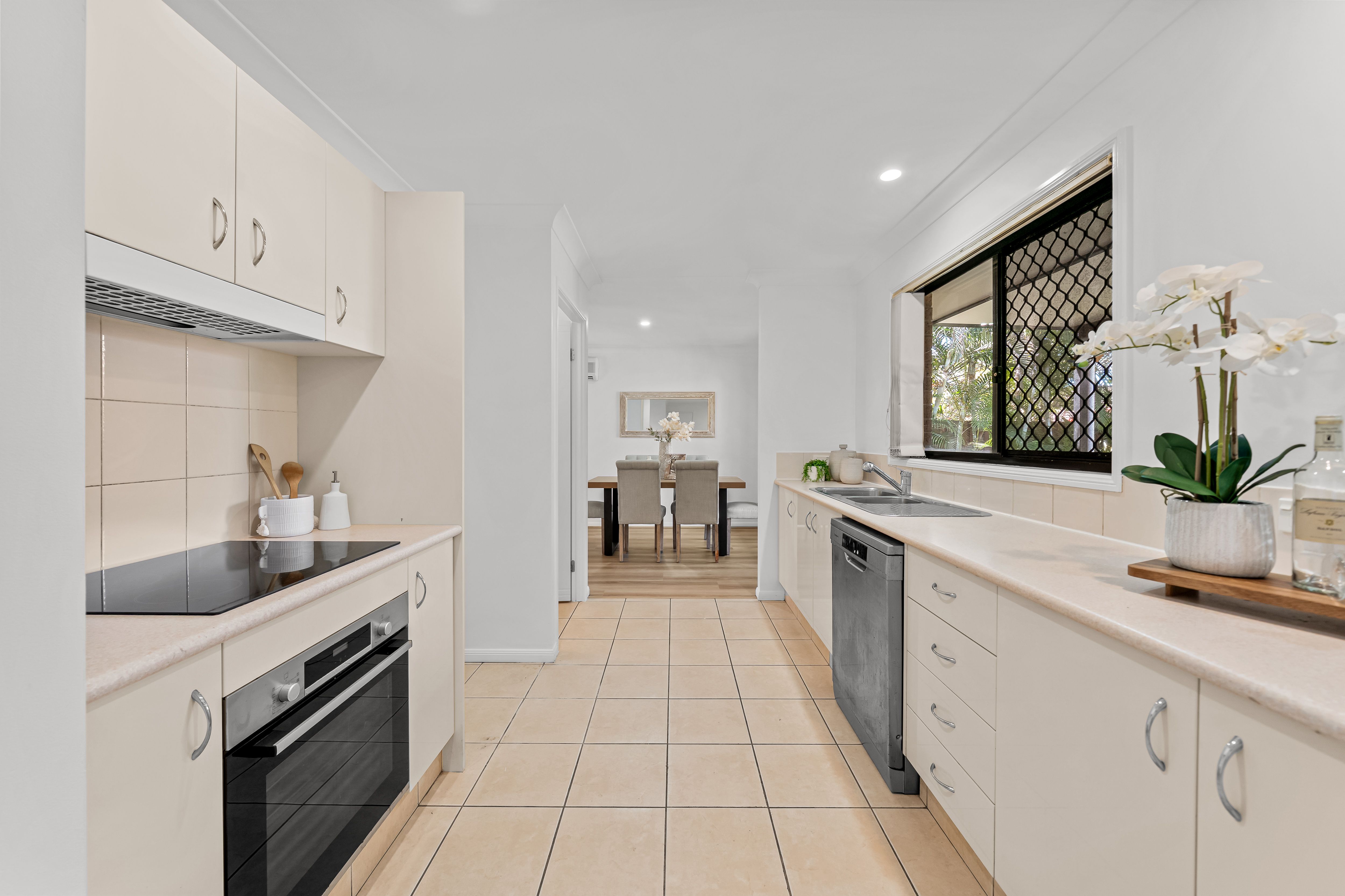 17 Hattah Place — photo 5 of 18