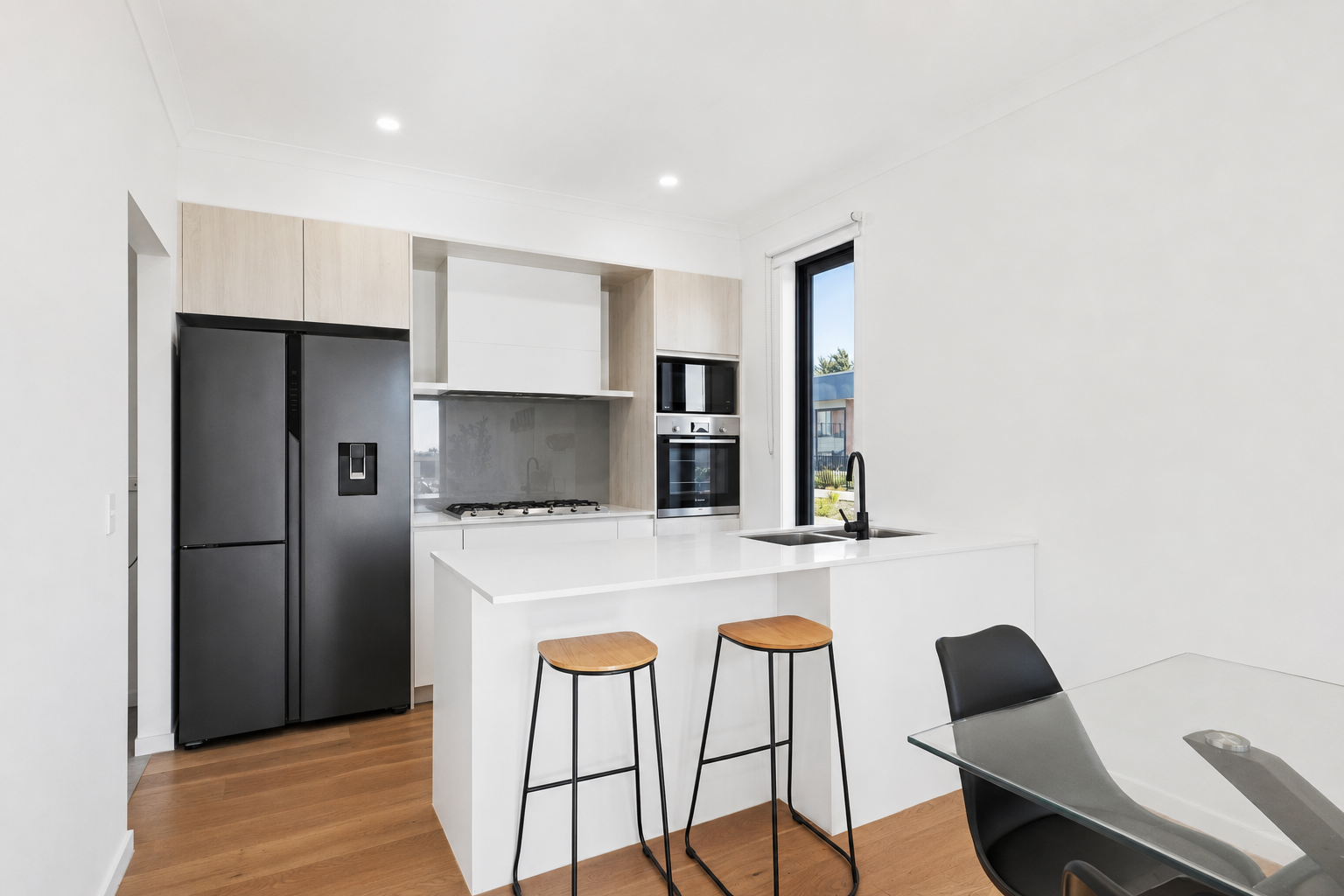 28 Annette Court — photo 6 of 15