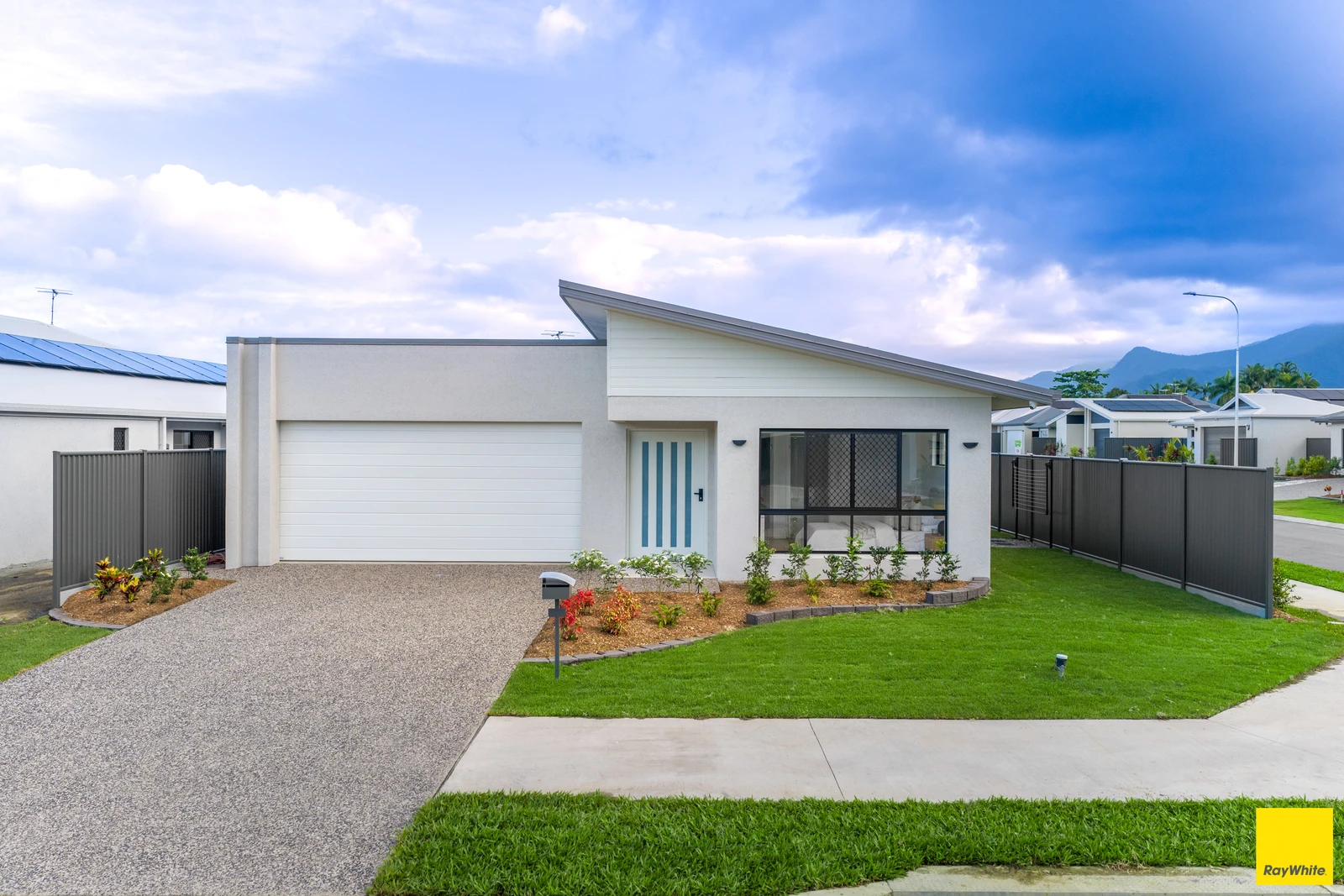 L173 Denver Street, White Rock, QLD 4868