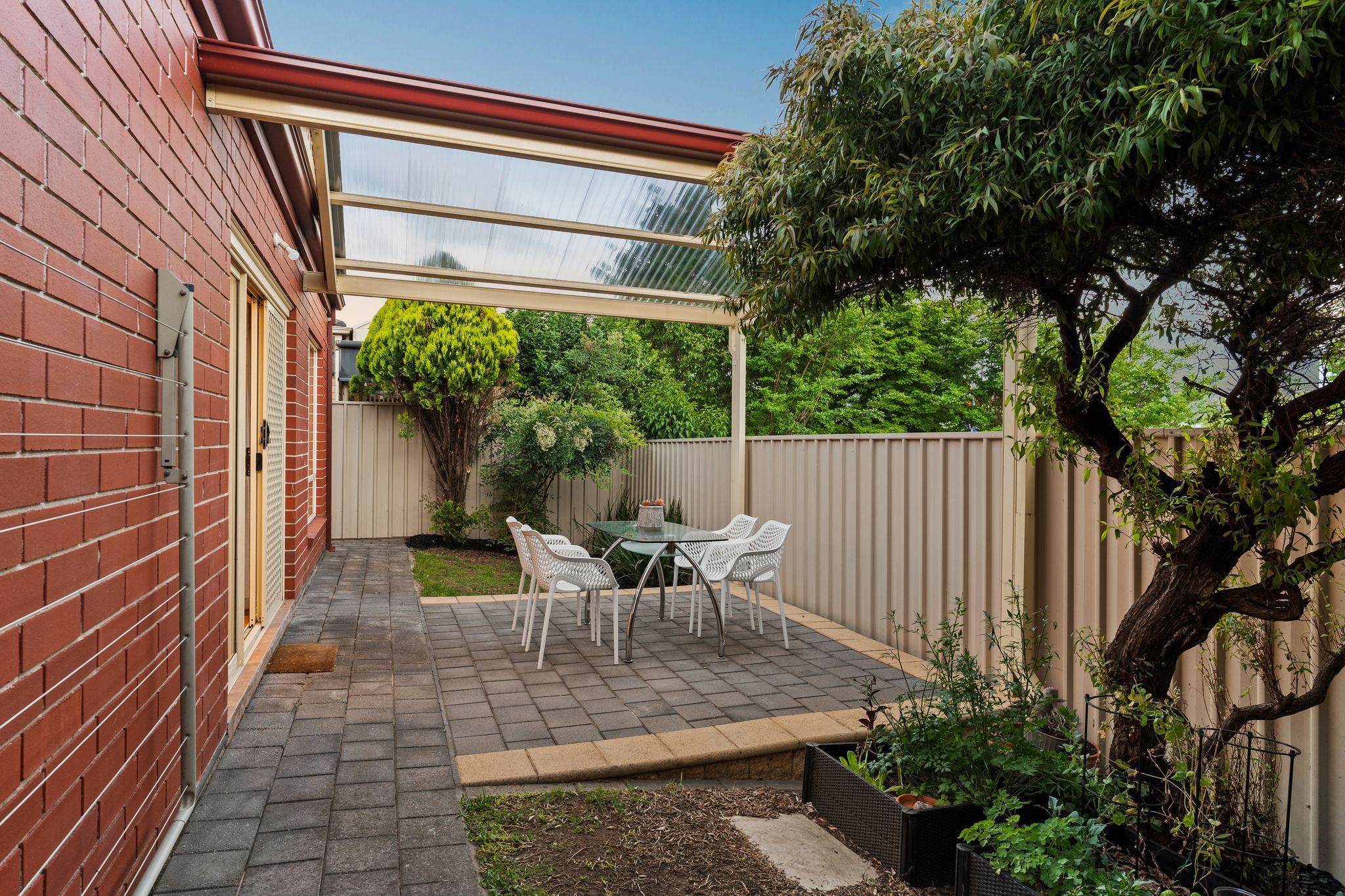 12/13-17 Avoca Street — photo 14 of 16
