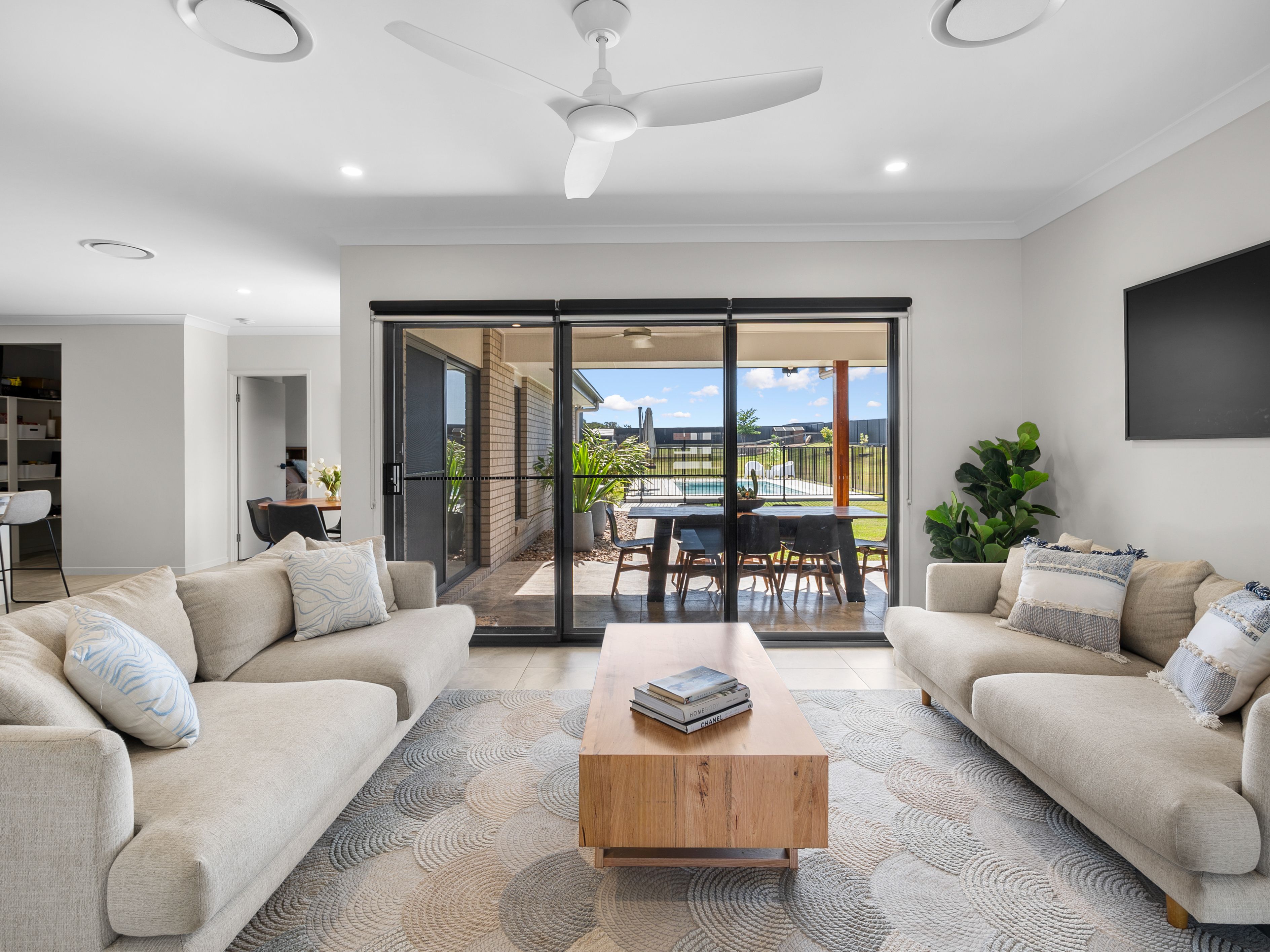 27 Arenga Court, Caboolture, QLD 4510