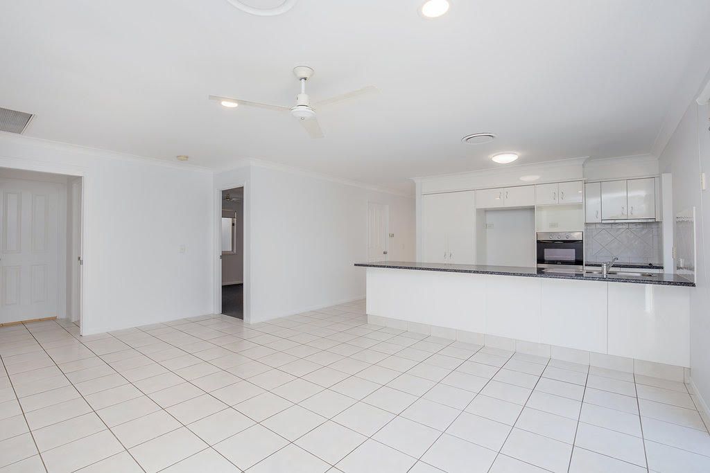 11 Binkar Boulevard, Robina, QLD 4226
