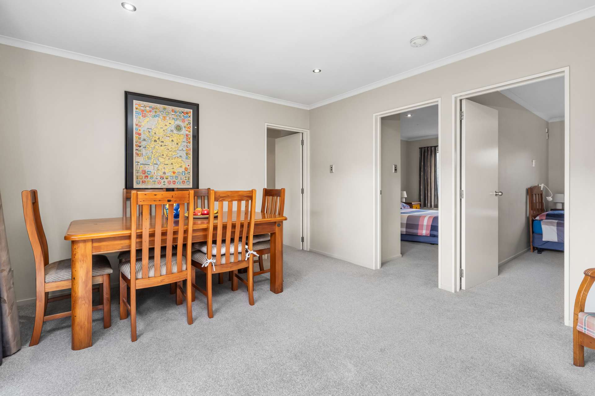 60 Rothesay Road photo 5