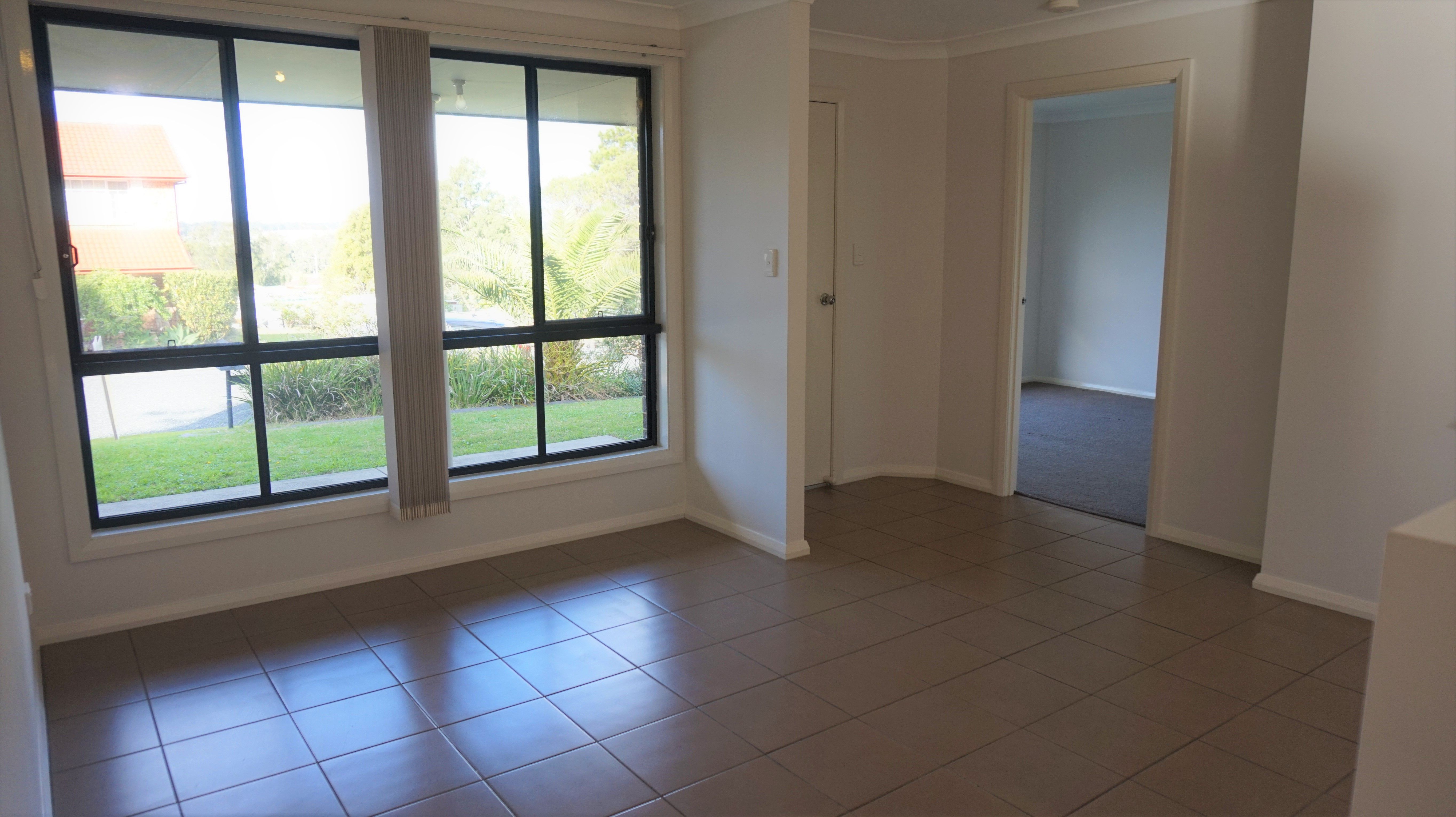 2A Lavinia Close, Tenambit, NSW 2323
