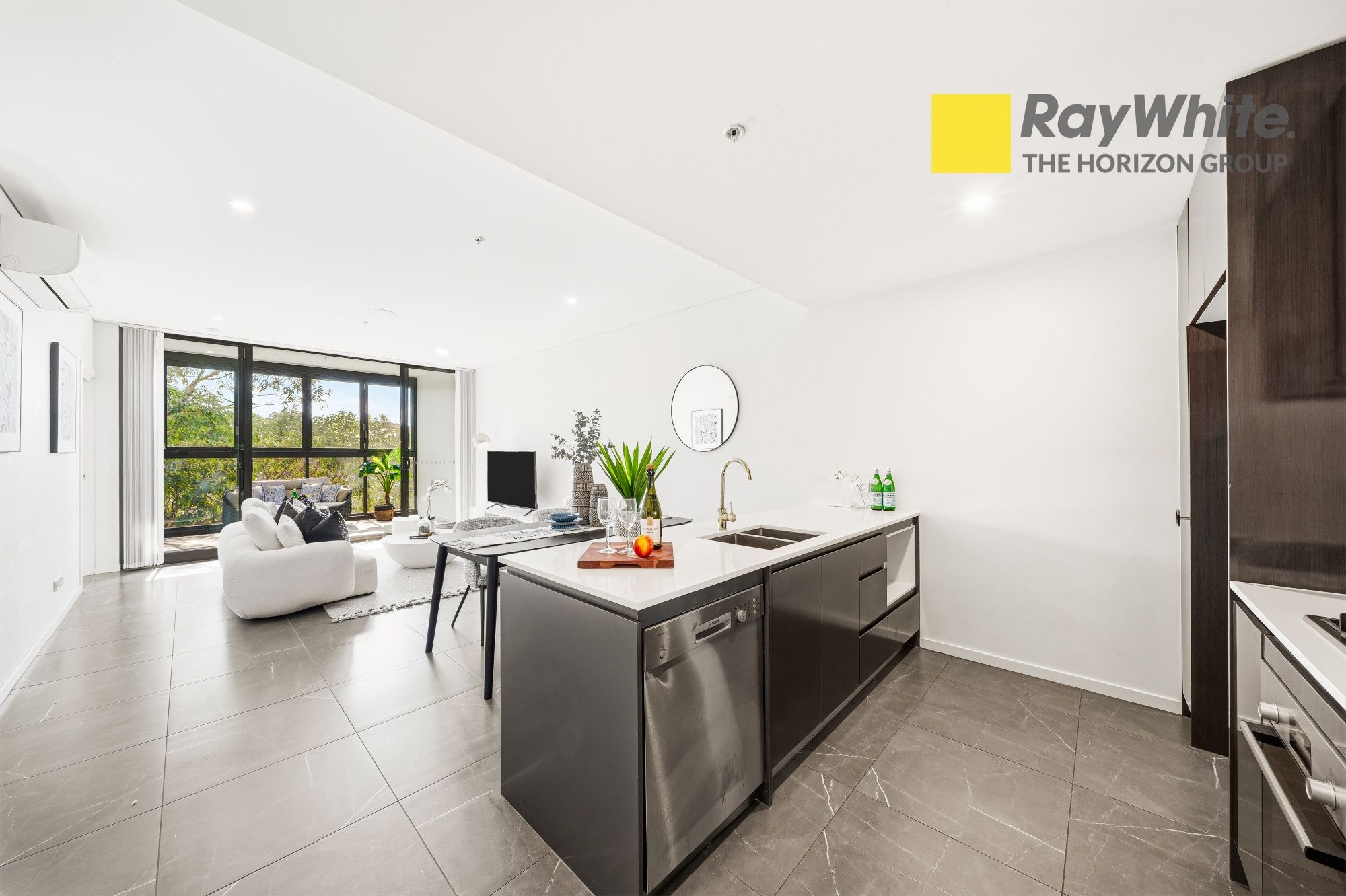 9091/5 Bennelong Parkway — photo 7 of 20